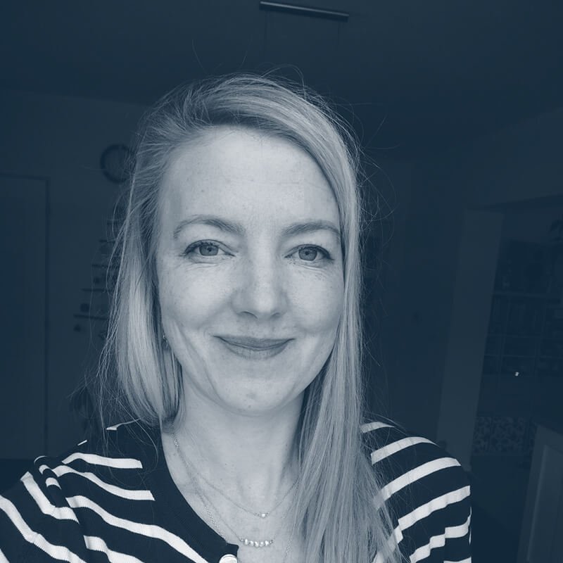 Portrétní fotografie Martiny Pittlové, majitelka značky Tyminimality.