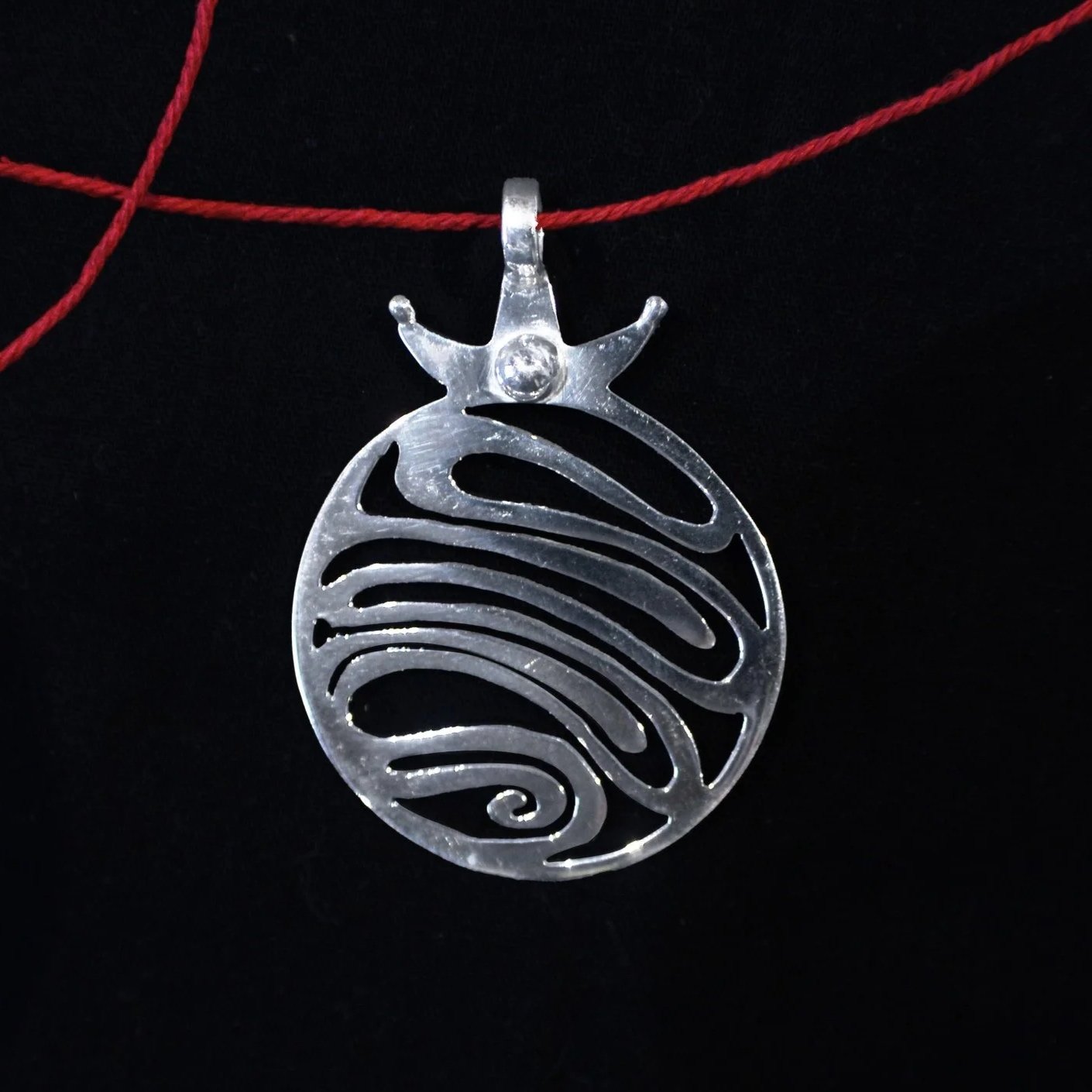 UNKNOWN-SILVER-PENDANT.jpg