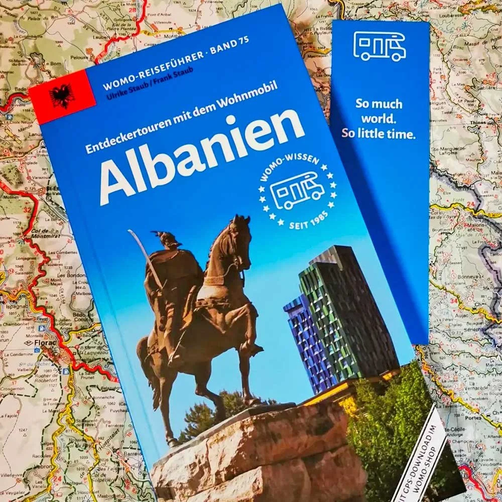 Albanien_Buchsalon_01.jpg