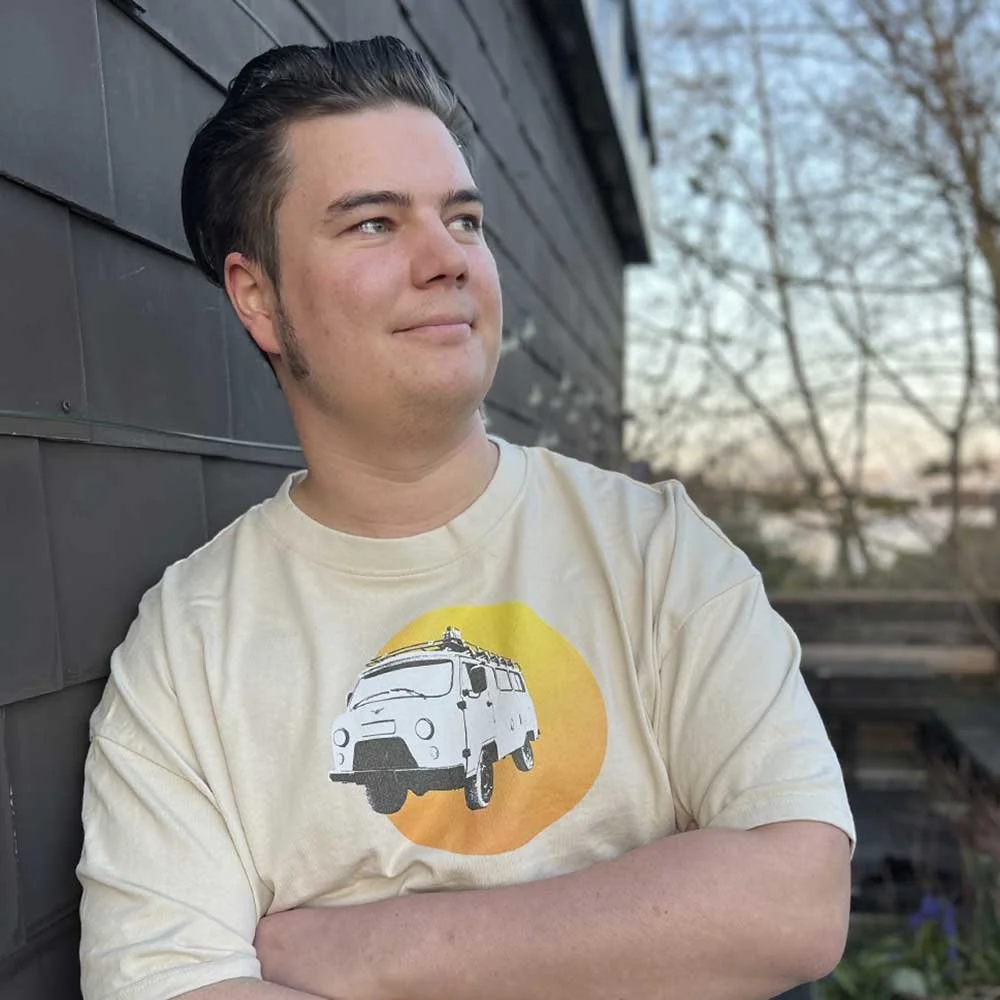ROADTRIPLOVE_Shirt_Buchanka-Sonne_01.jpg