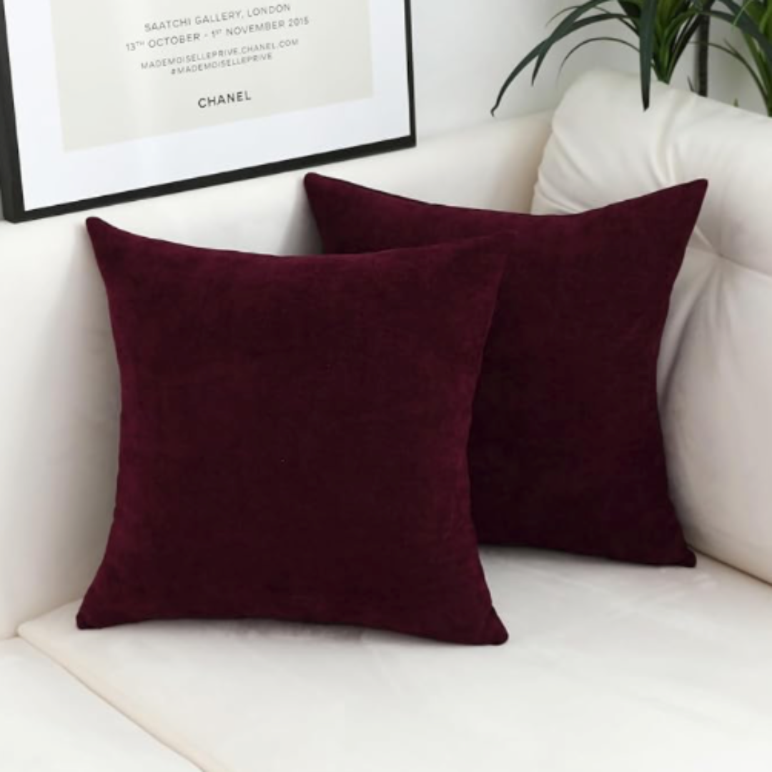 5_Burgundy Blue Home Decor_CasaFerrier.png