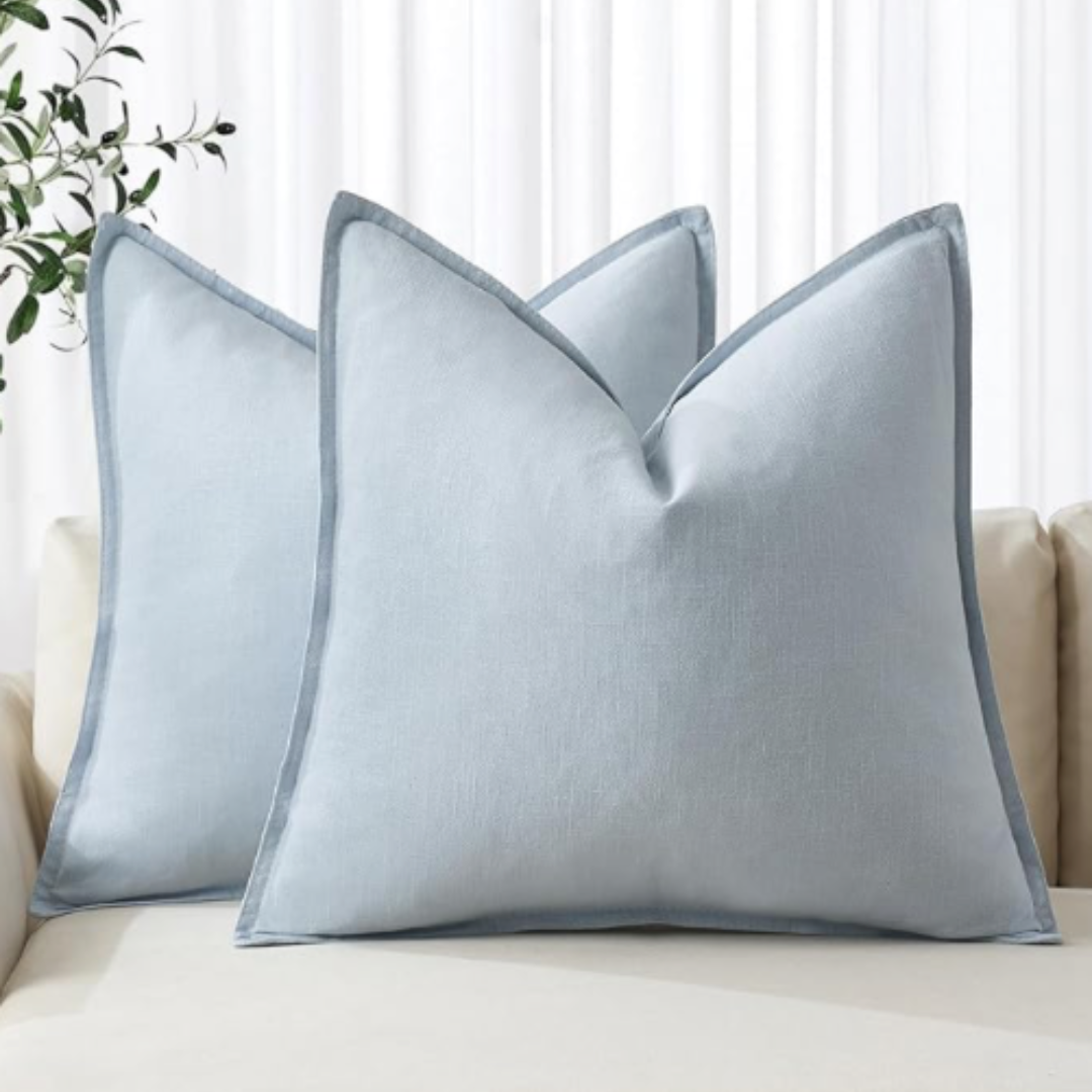 6_Burgundy Blue Home Decor_CasaFerrier.png