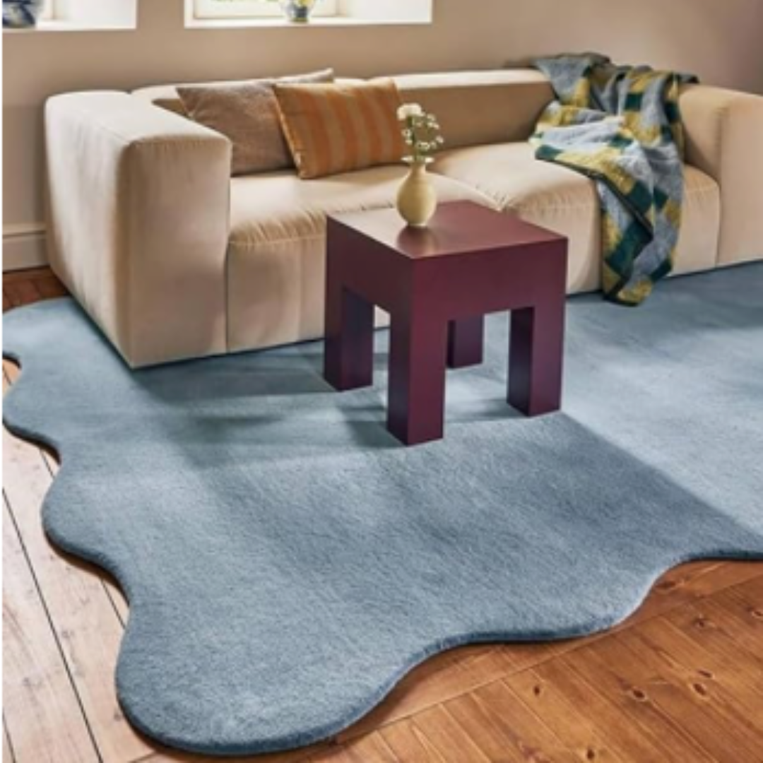 9_Burgundy Blue Home Decor_CasaFerrier.png