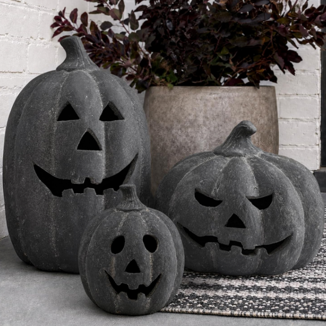 2_Dark Academia Fall Decor Ideas.png