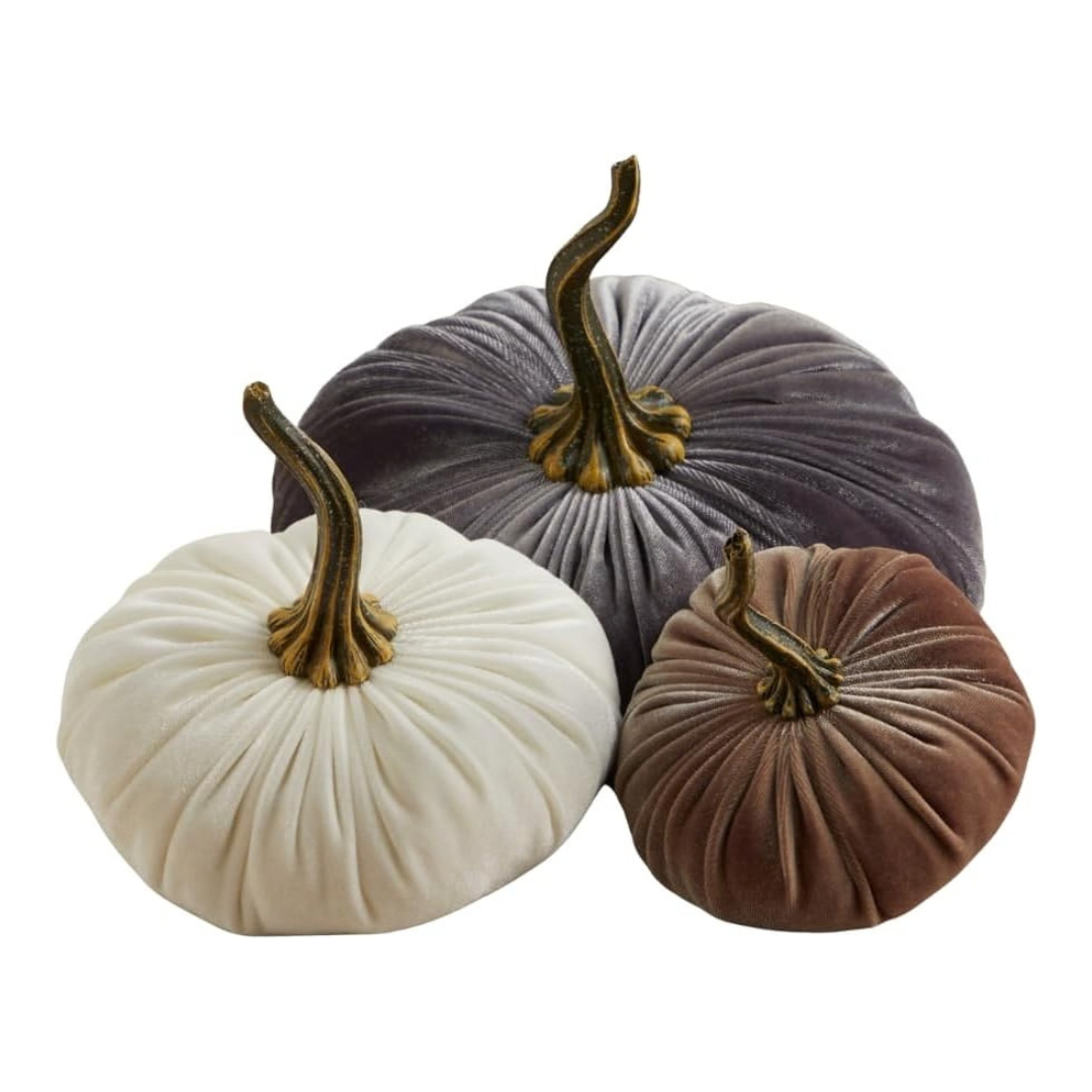 4_Dark Academia Fall Decor Ideas.png