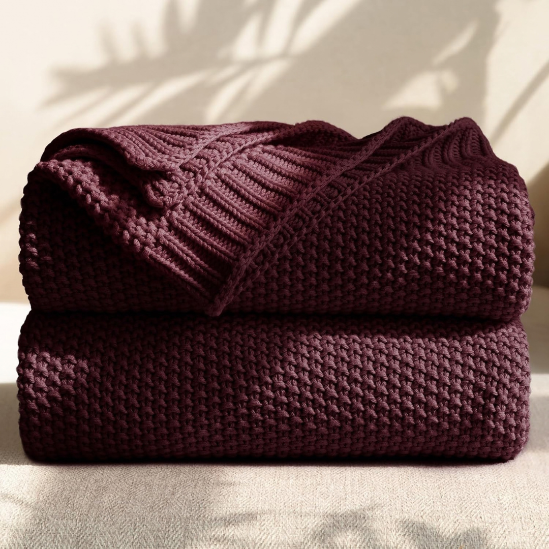 6_Burgundy Home Decor Amazon FInds.png