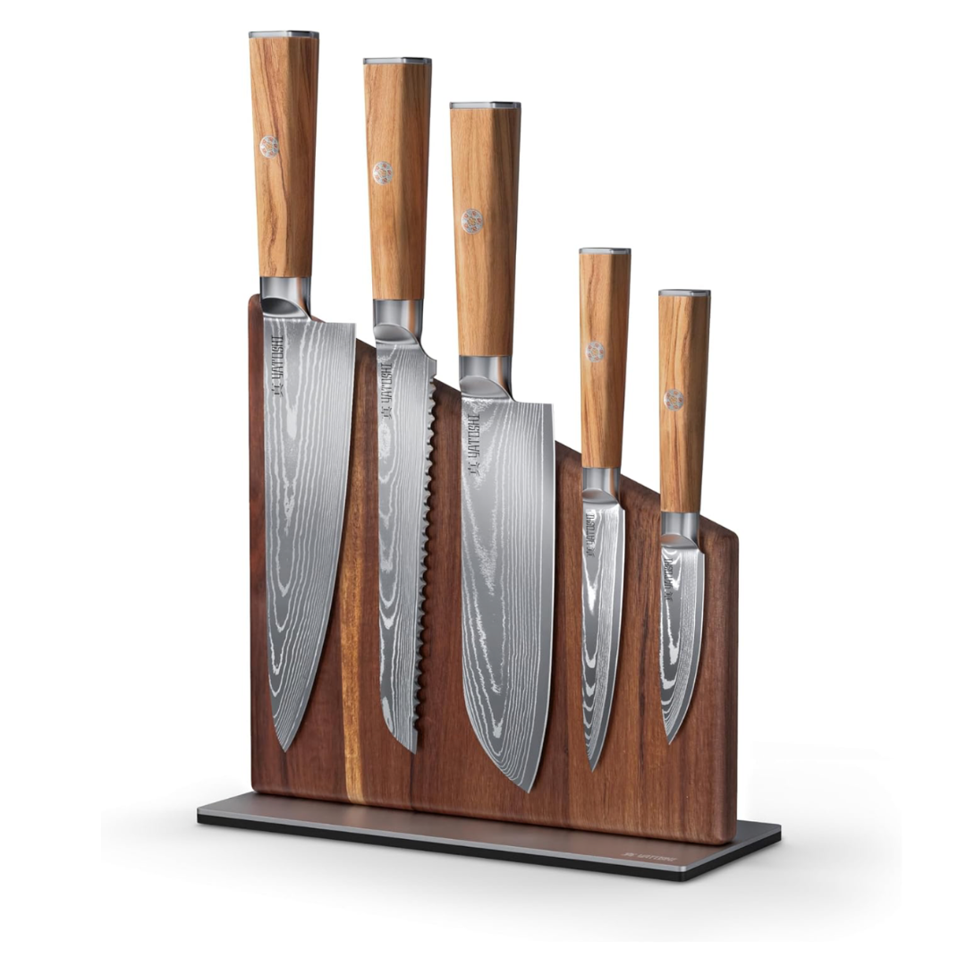10_Gift Guide Home Cook.png