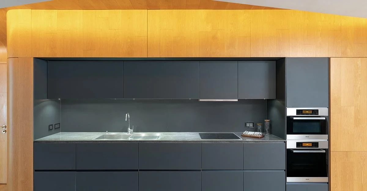 The Repulse Bay Serviced Apartments Kitchen