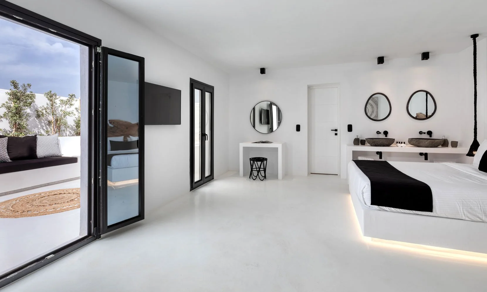 BLACK PEARL (47).jpg