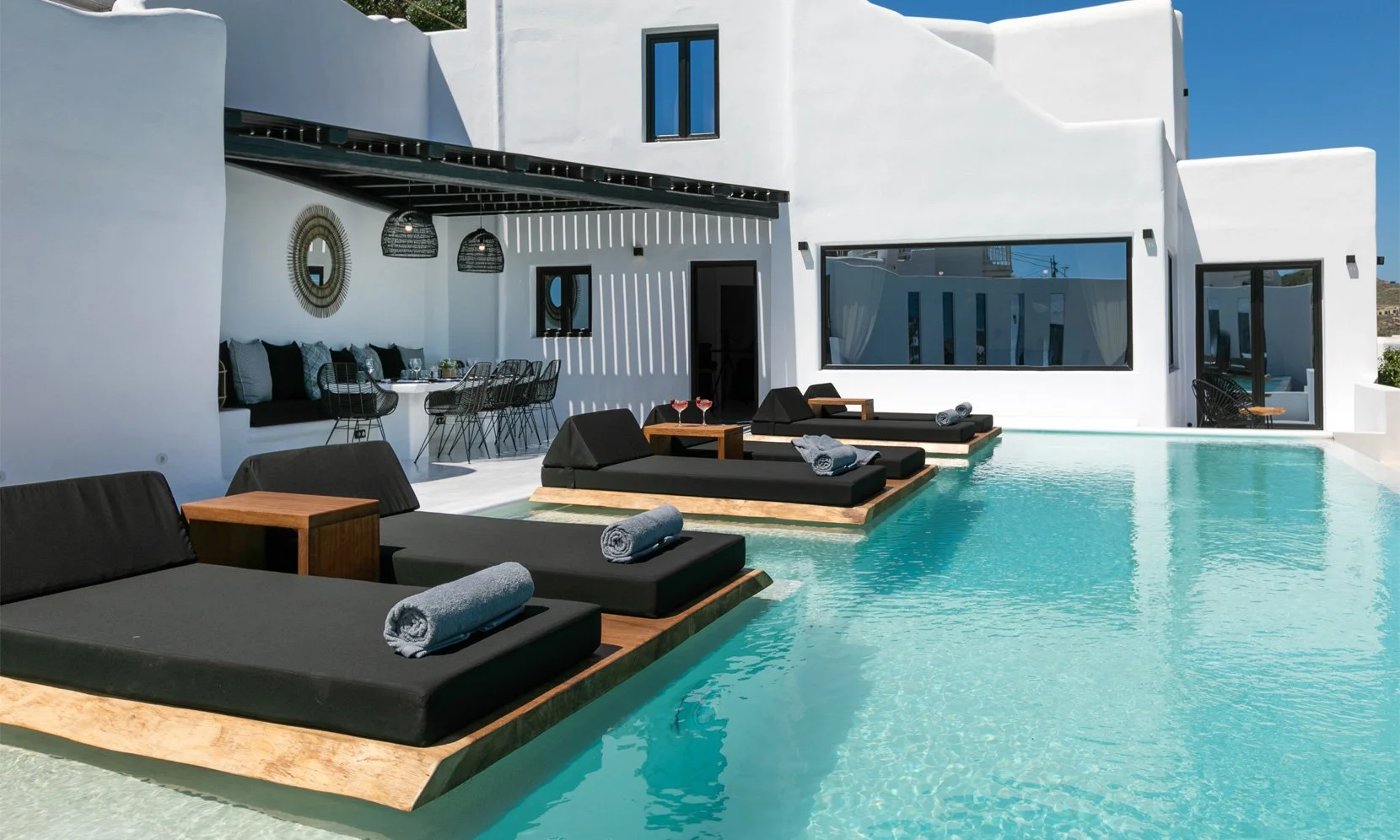 BLACK PEARL (10).jpg