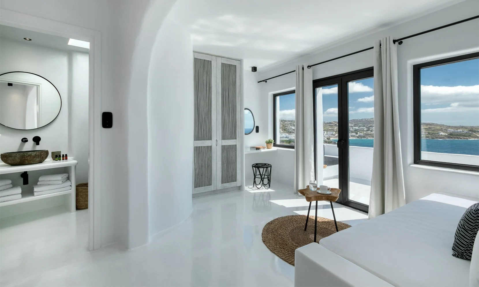 BLACK PEARL (21).jpg