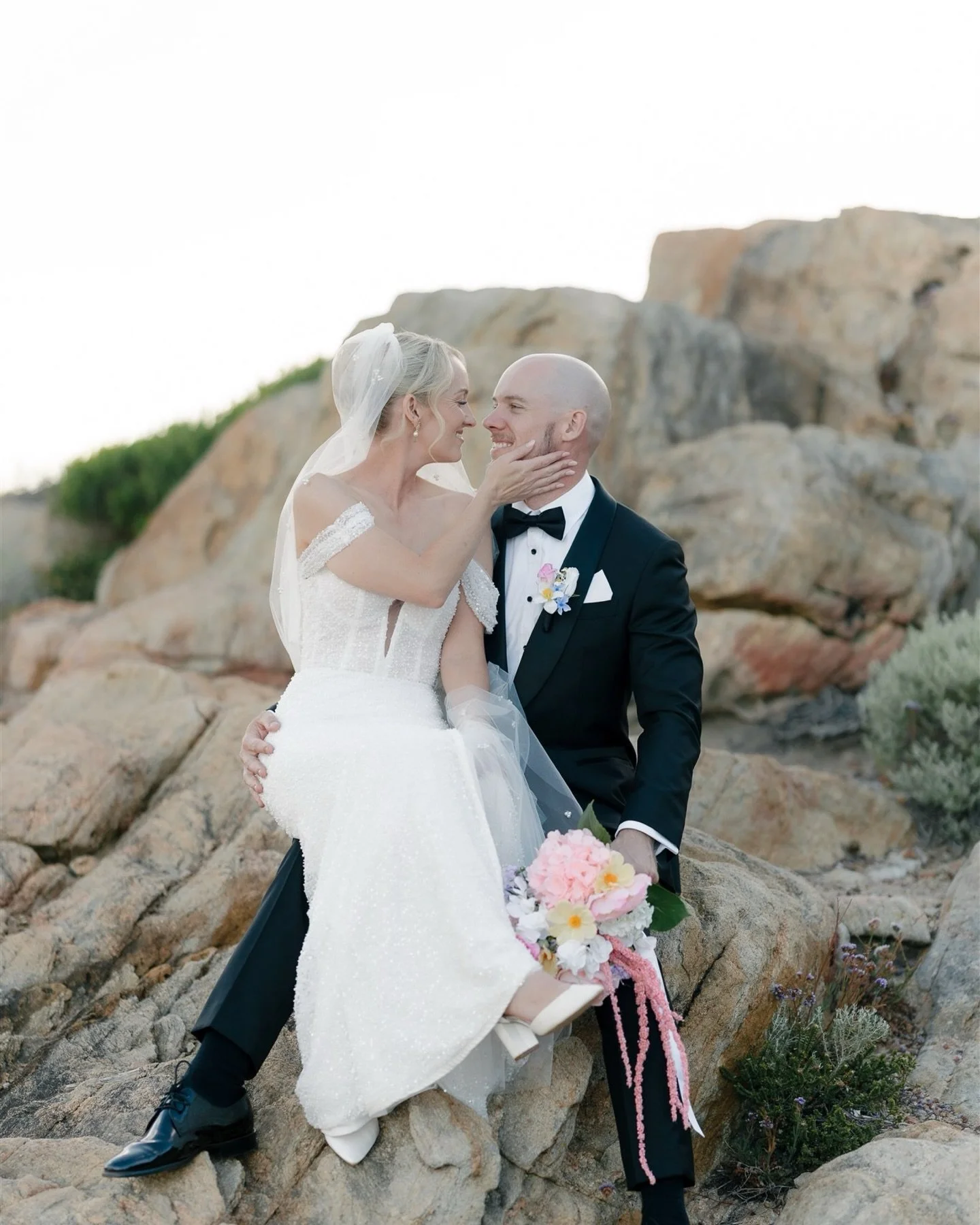 More from Michelle &amp; Matt&rsquo;s love fest

Venue @swingsweddings 
Photographer @leahgoodmanphotography 
Content Creation @themomentcontent 
Styling @yehevents 
Wedding Singer &amp; MC @reillycraigmusic 
DJ @dj.poz 
Hair @hair_by_katelouise 
Mak