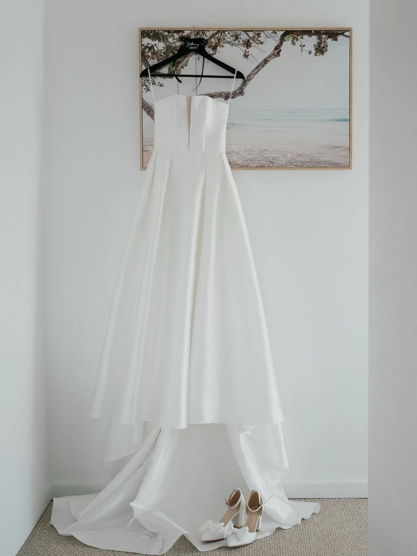 Wedding mornings with The Garrett&rsquo;s 

-

#perthweddingphotographer #australianweddingphotographer