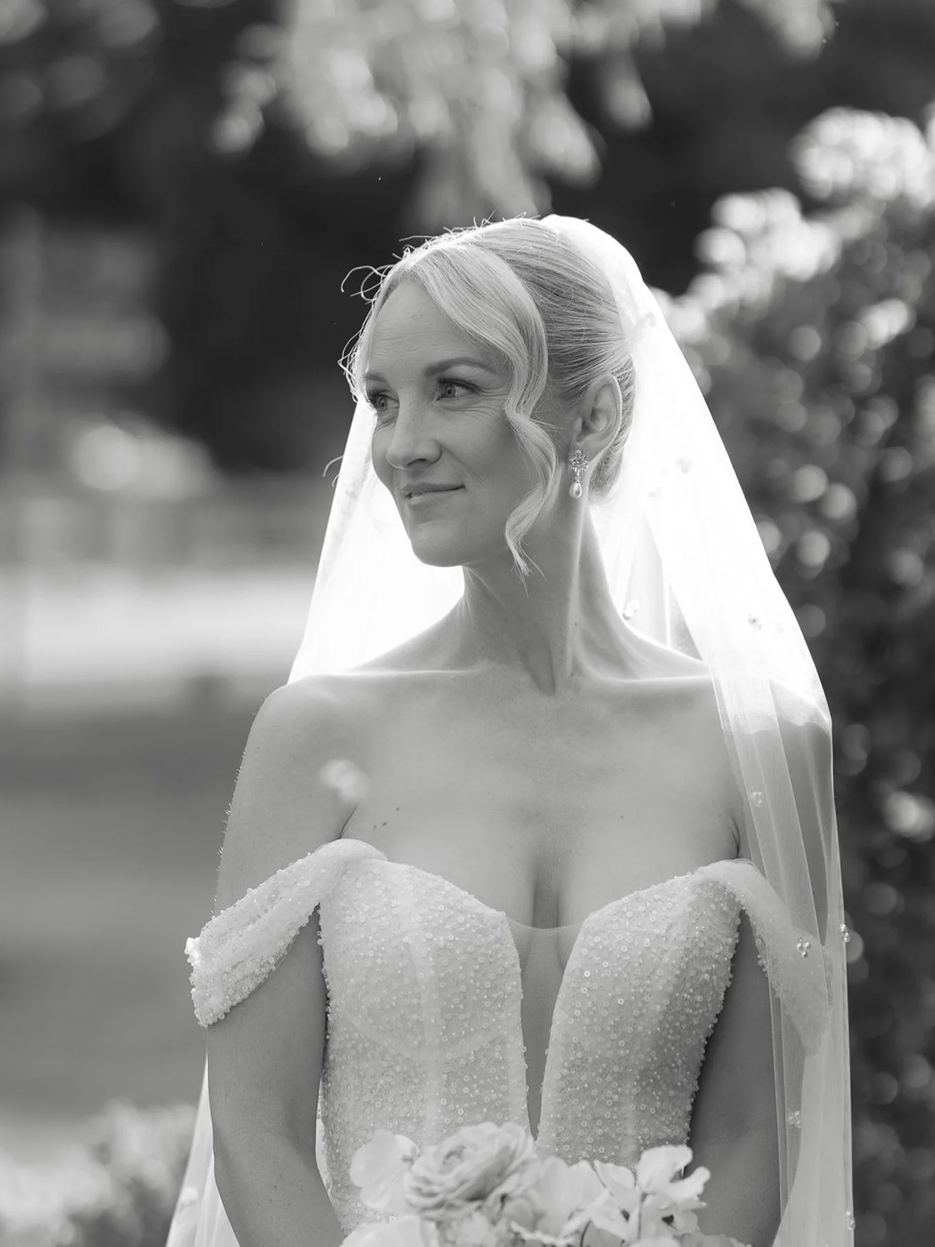 The gorgeous Michelle in her bridal moment

#perthweddingphotographer #australianweddingphotographer