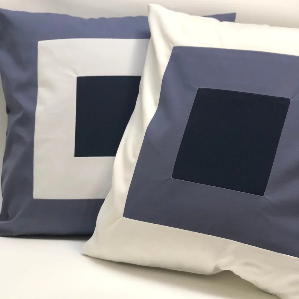 SEECOLOR+BLUES.webp
