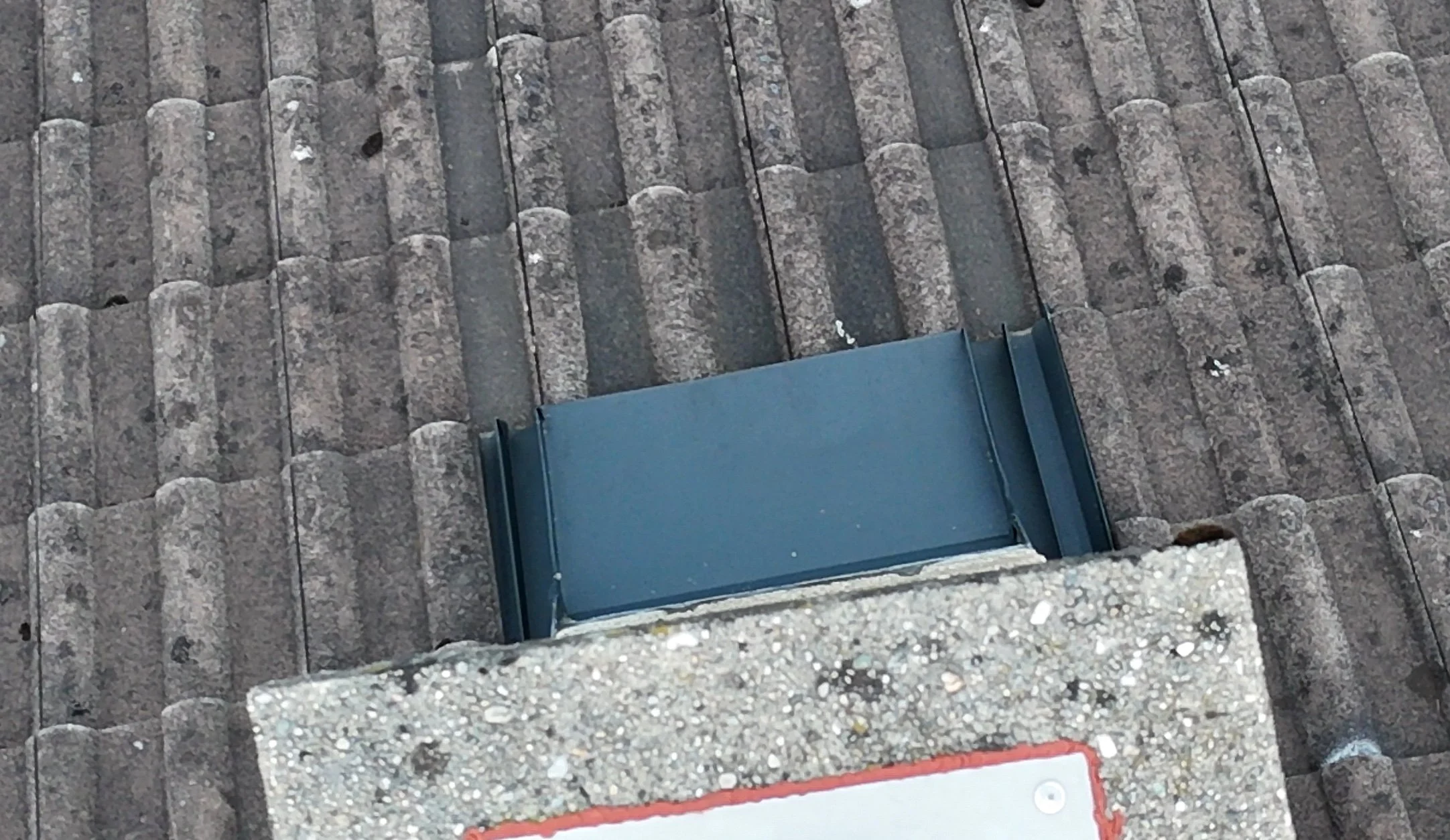 Drohnenflug, Dach, Kontrolle