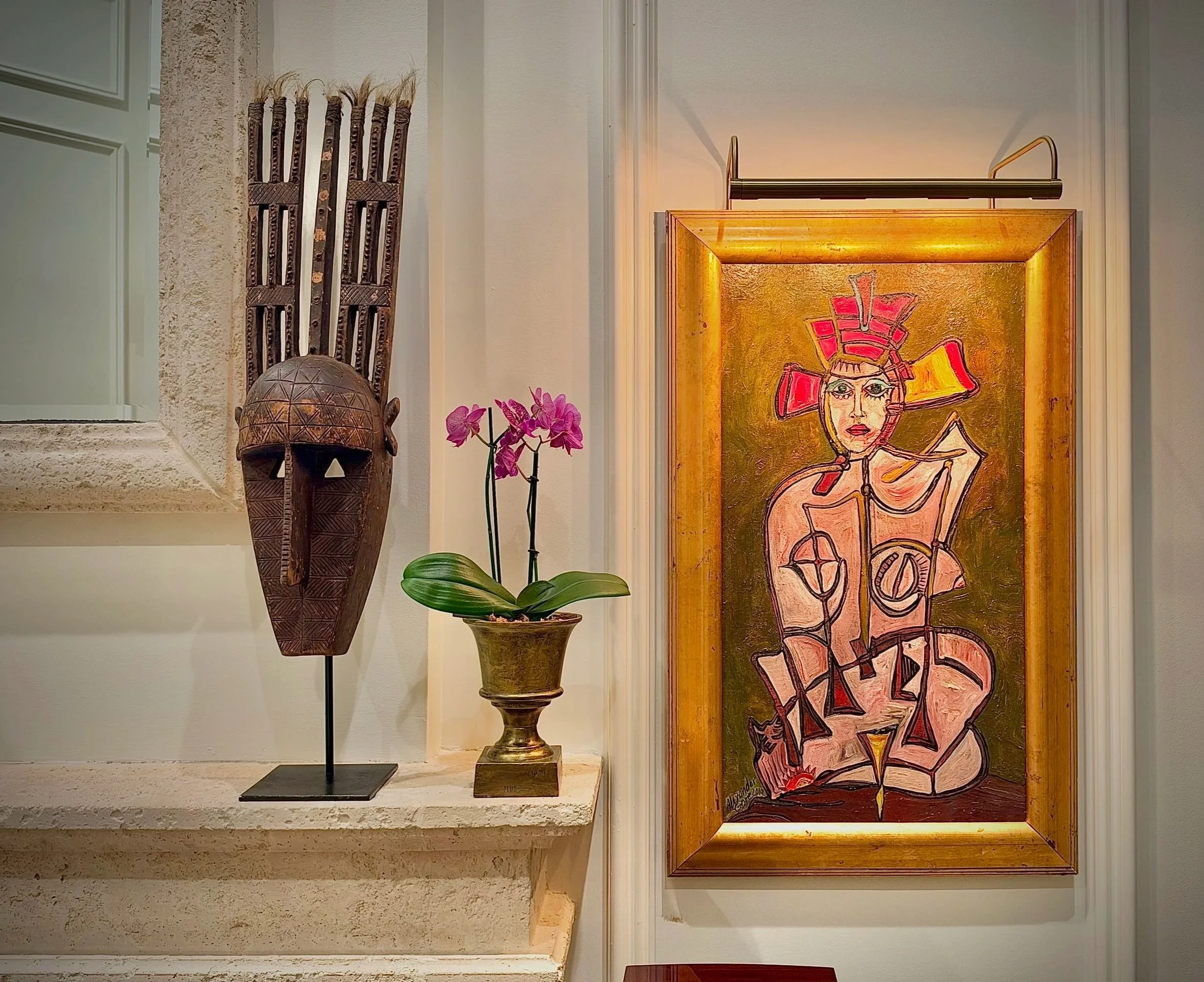 Bamana+on+Fireplace+Room+Scene.jpg