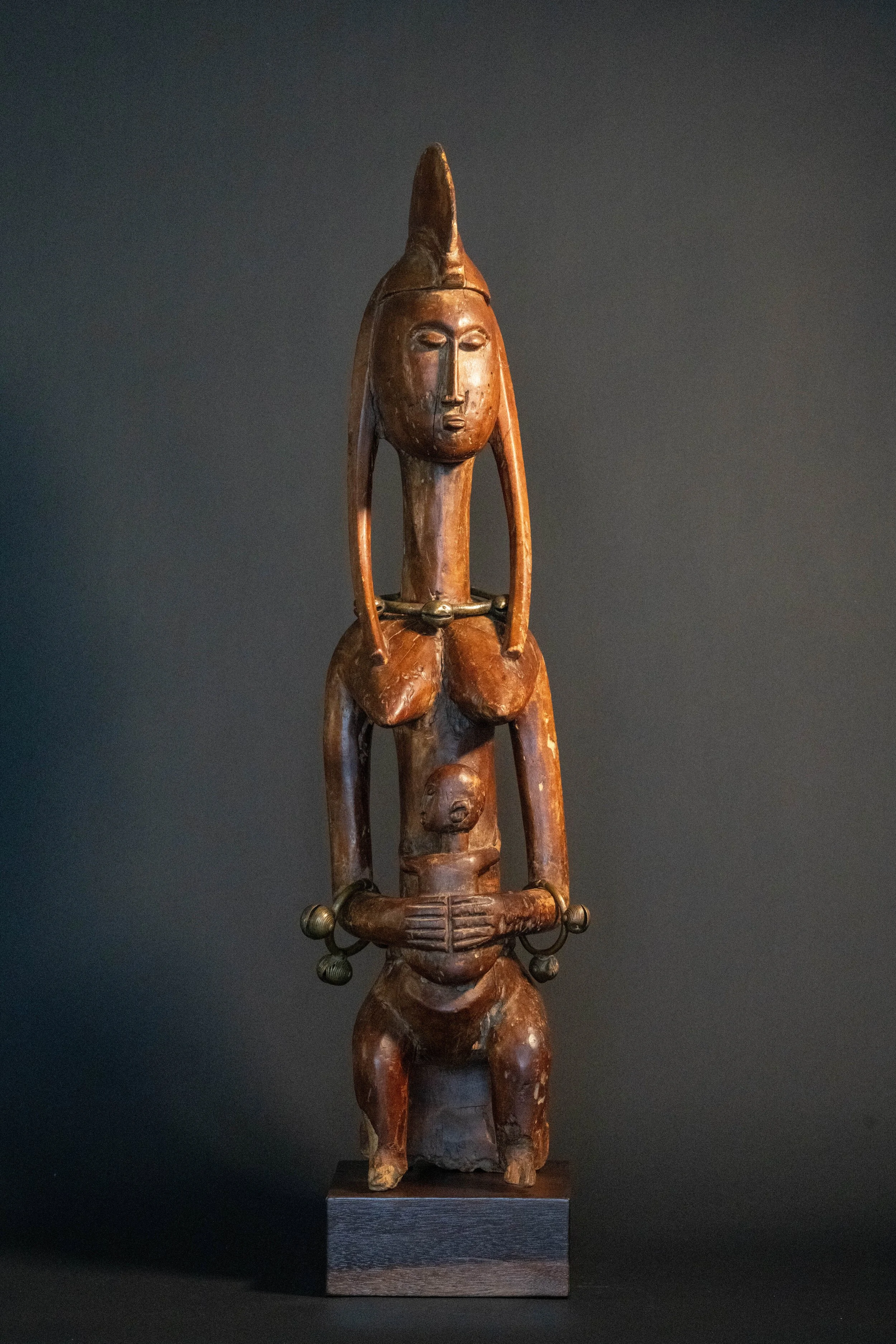 Bamana (Bambara) Gwandusu Maternity Figure, Mali
