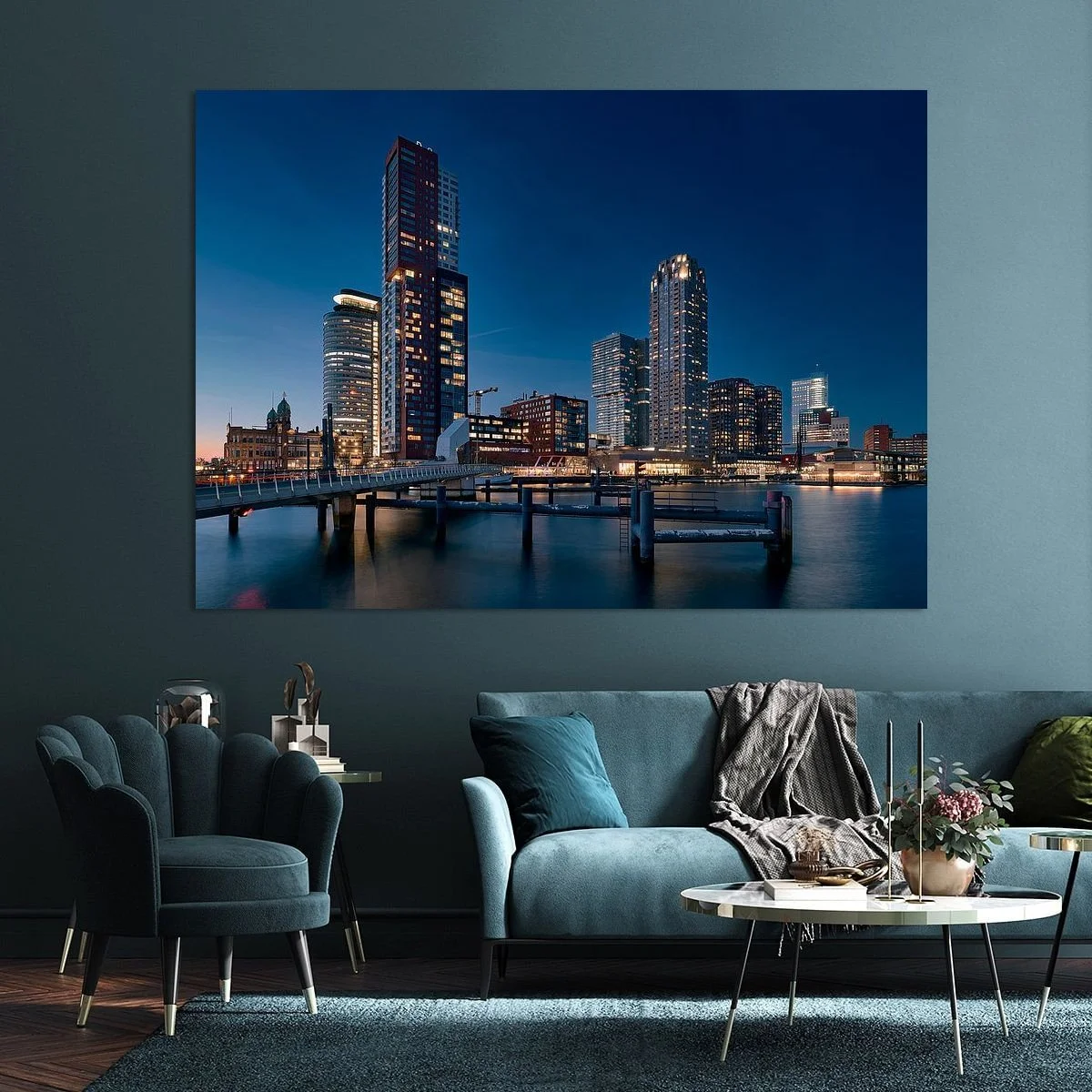 Kop van Zuid blauwe muur.jpg