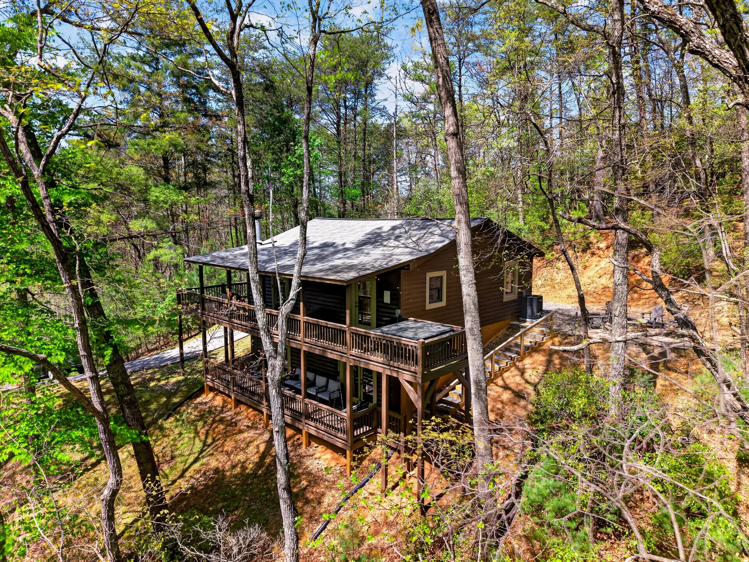 564 Weaver Creek Lane
