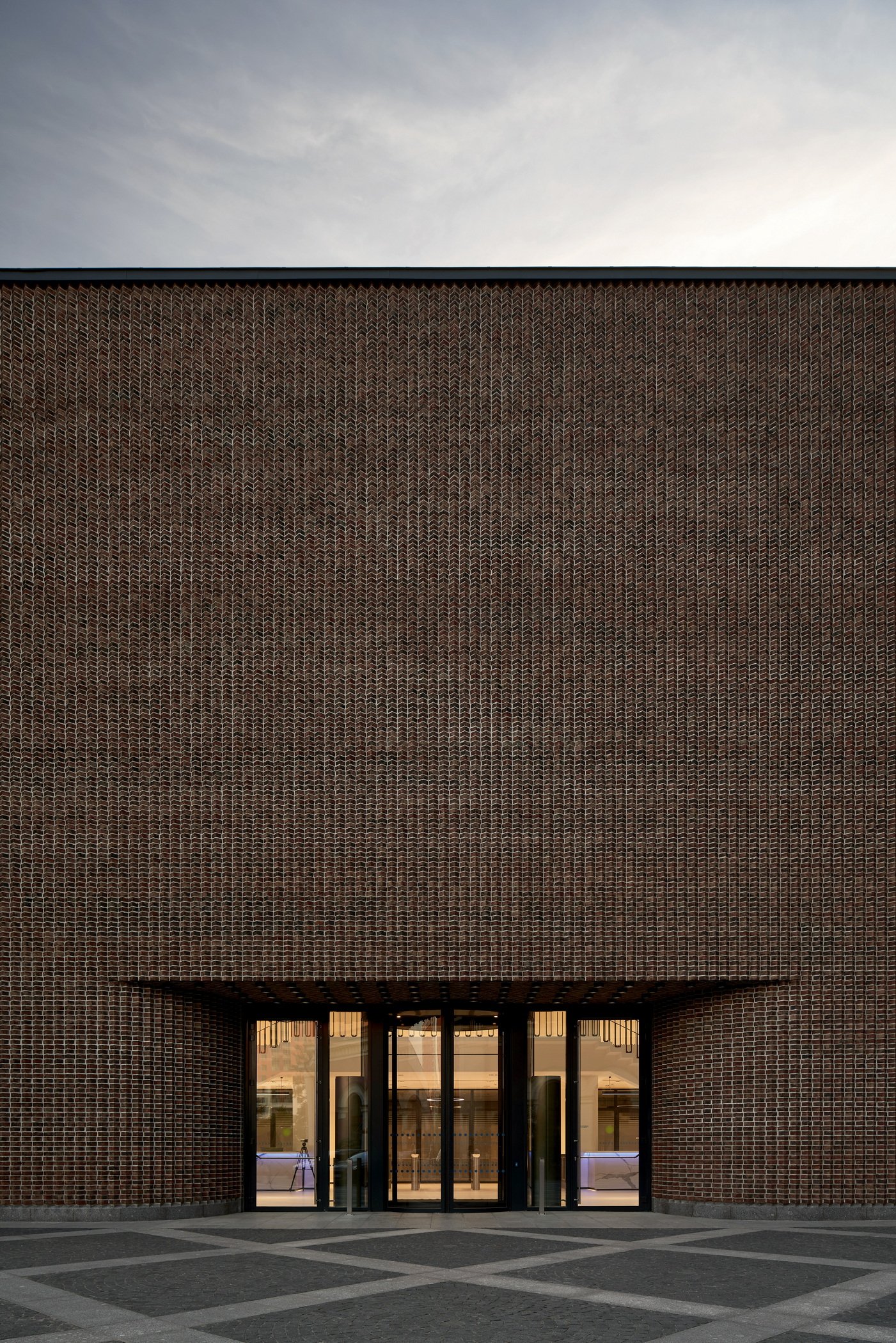 06_Office Building_0001.jpg