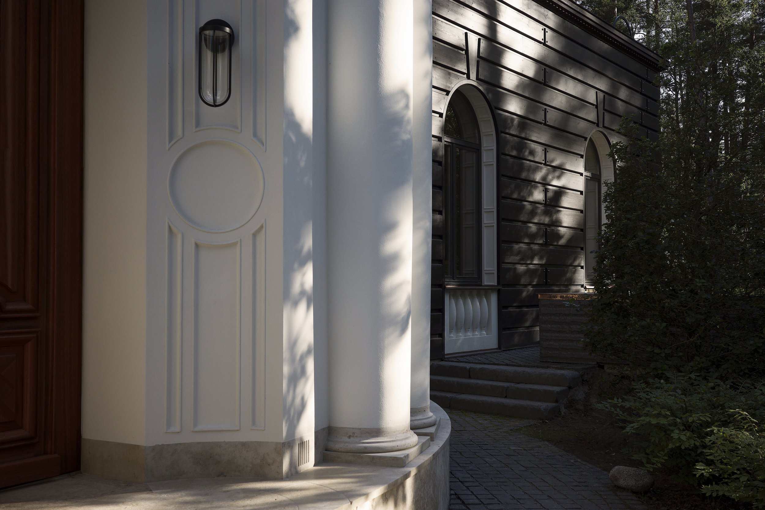 05_House by the Lake_0015.JPG