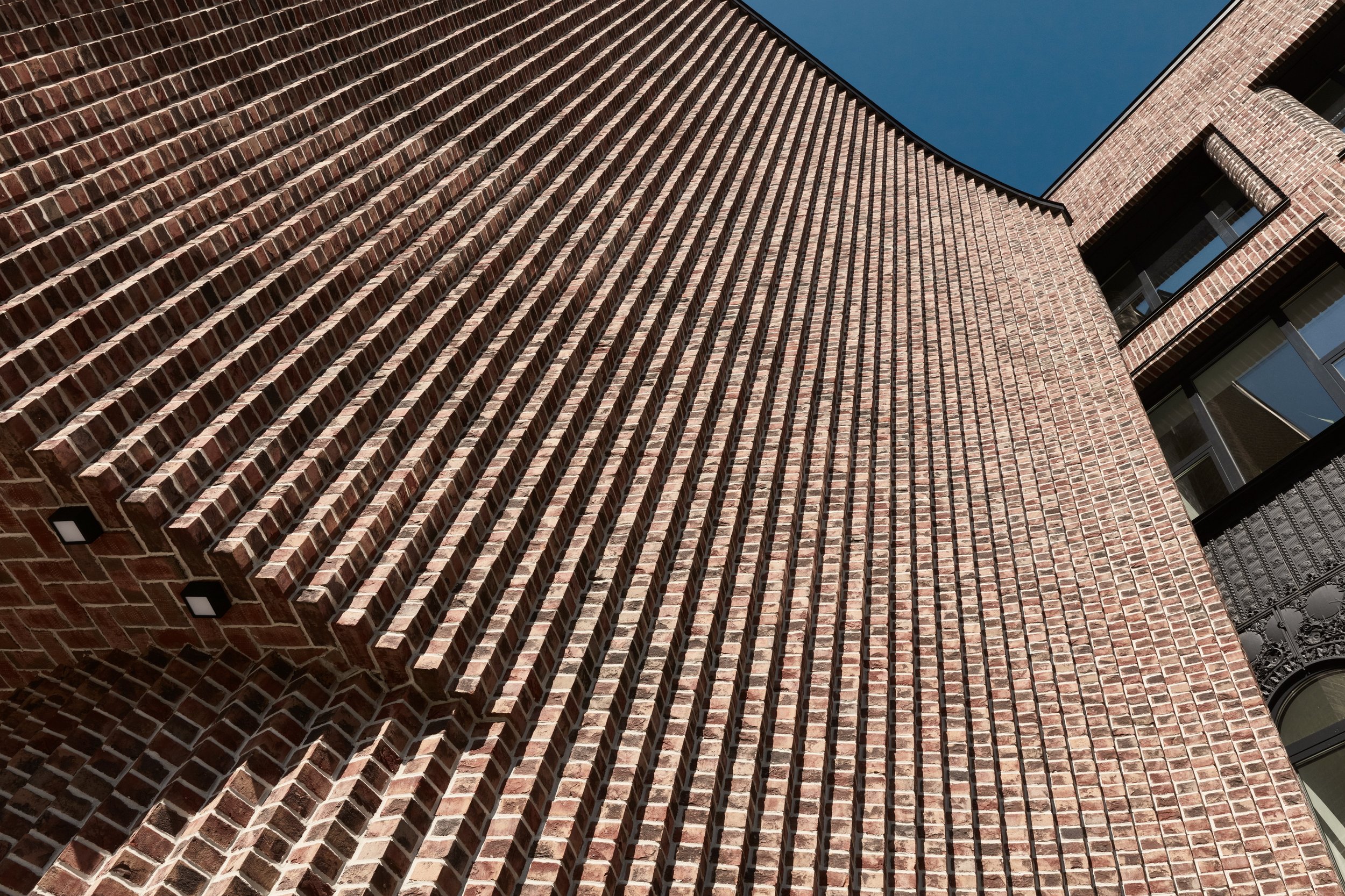 06_Office Building_0007.jpg