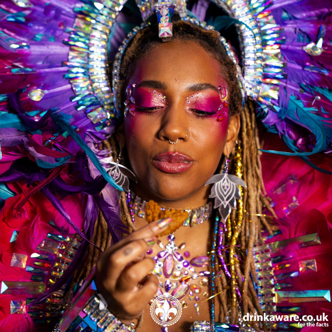 SOCO_MG_GIF_Poor Boys_01.00_00_02_14.Still011.jpg