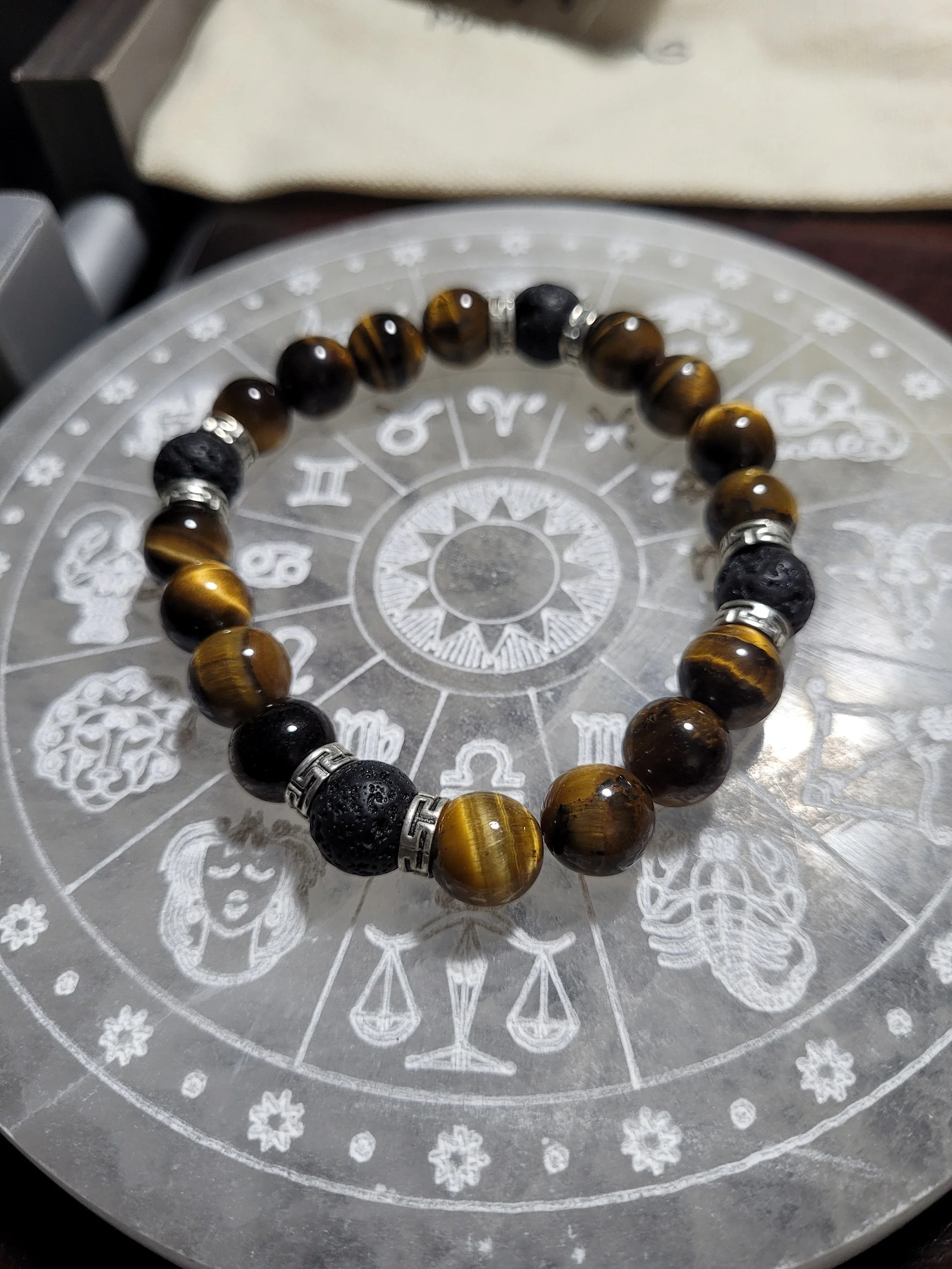 Bracelet oeil de tigre.webp