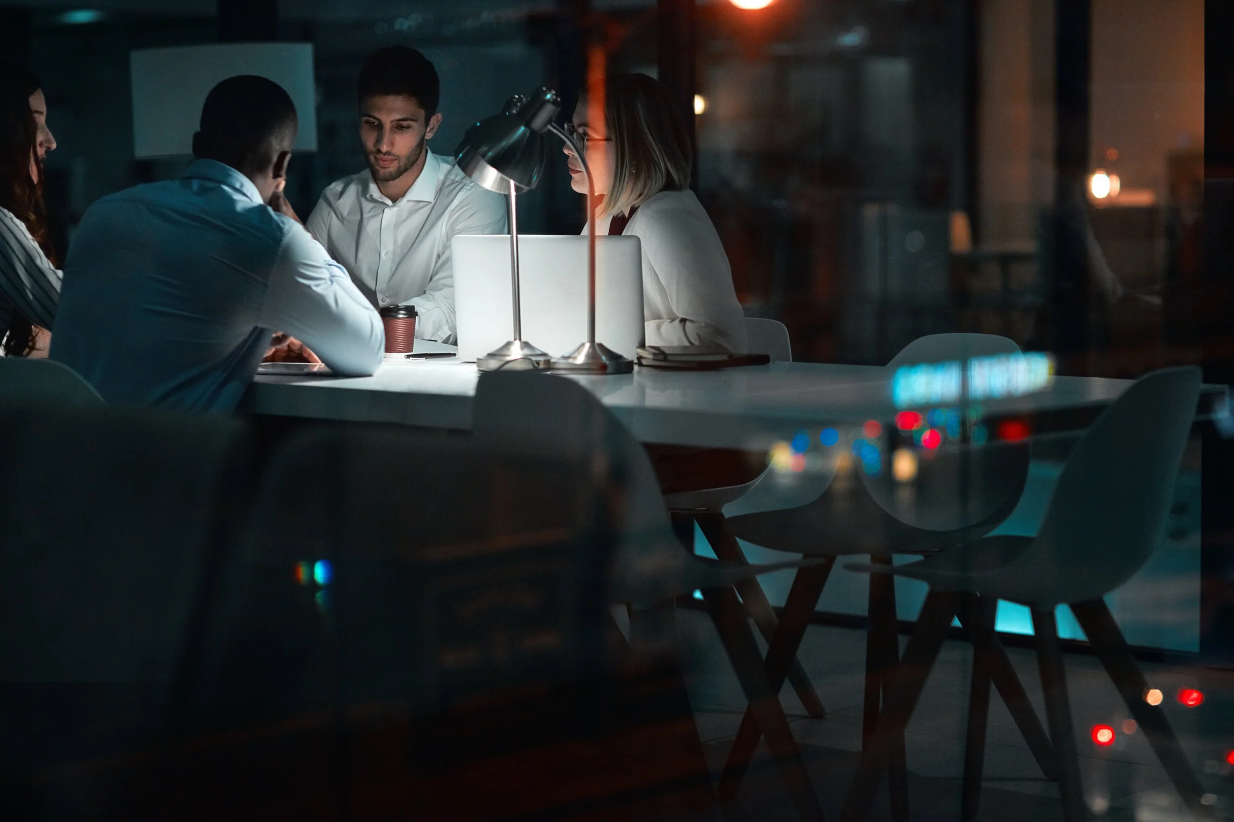 cyber and political risks insurance simulation