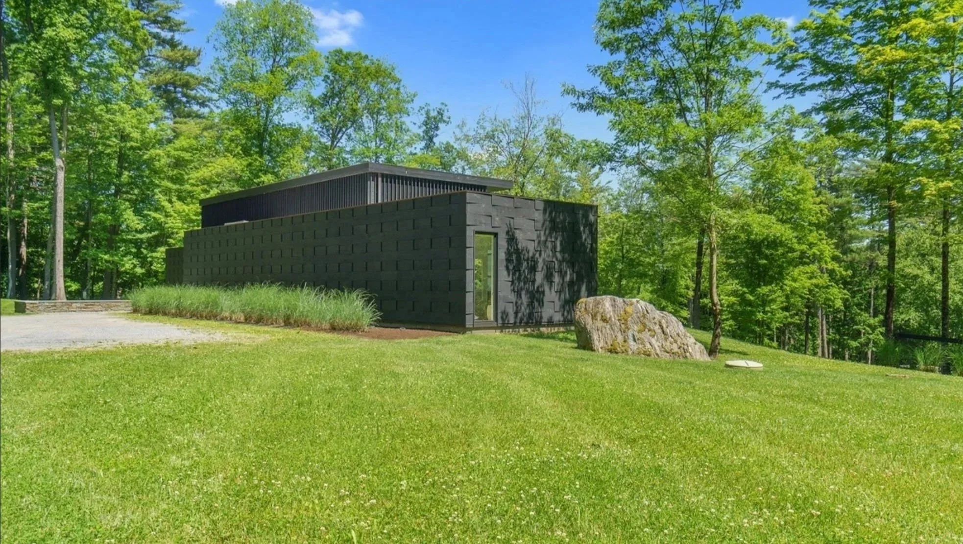 exterior.jpg