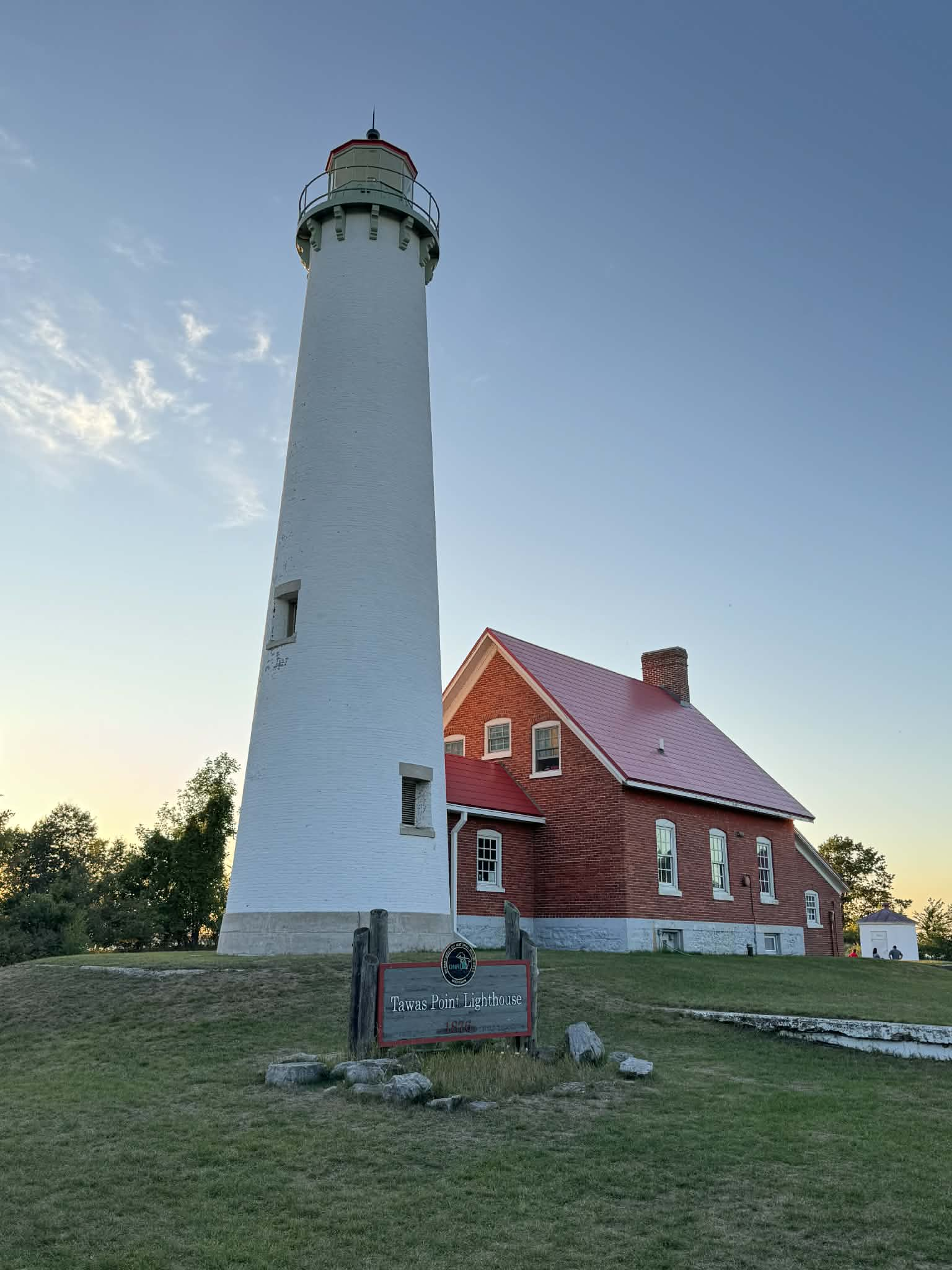 Tawas lighthouse.png