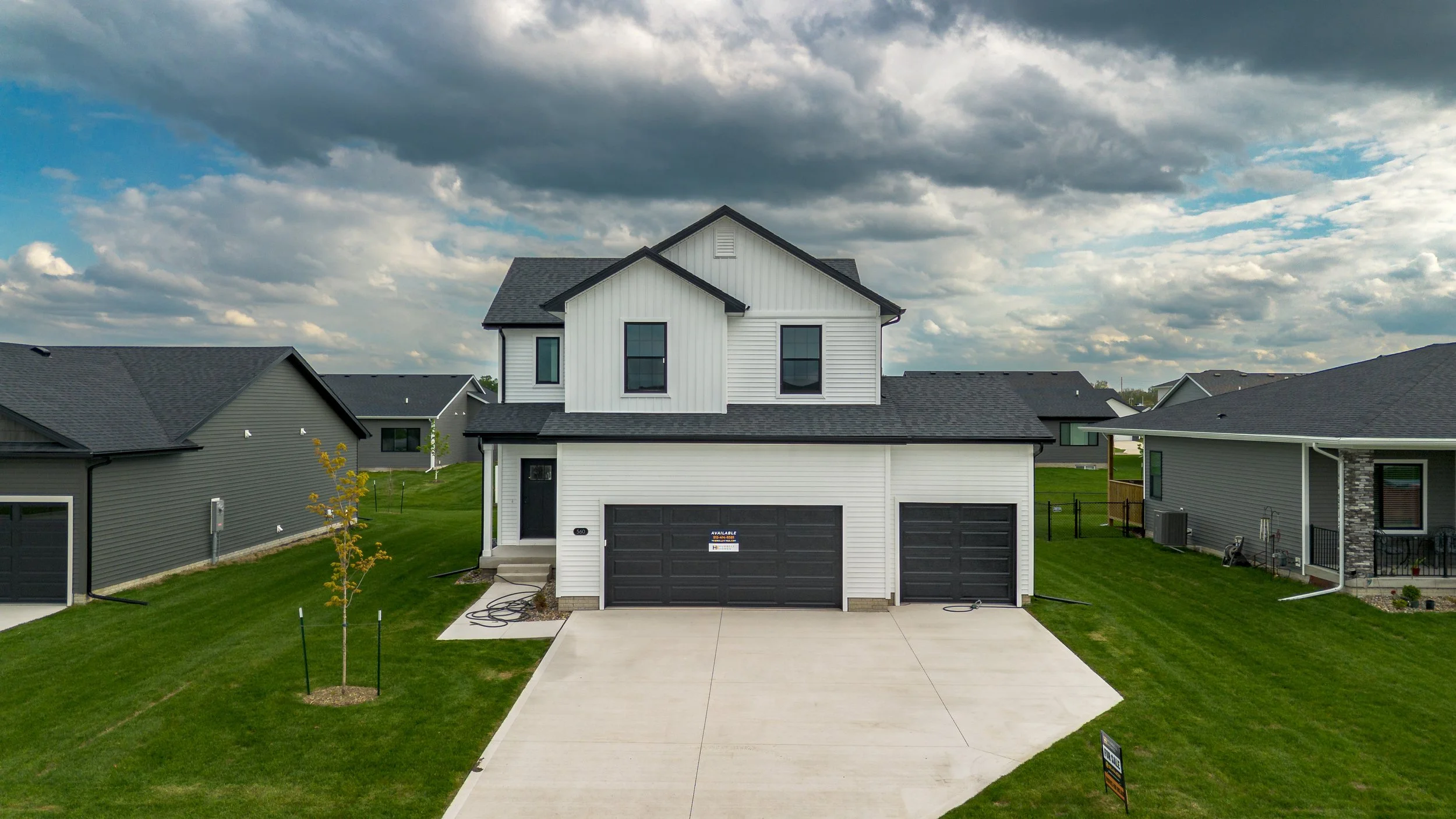 4k Aerial Photograph of Beautiful Home in Waukee, Iowa