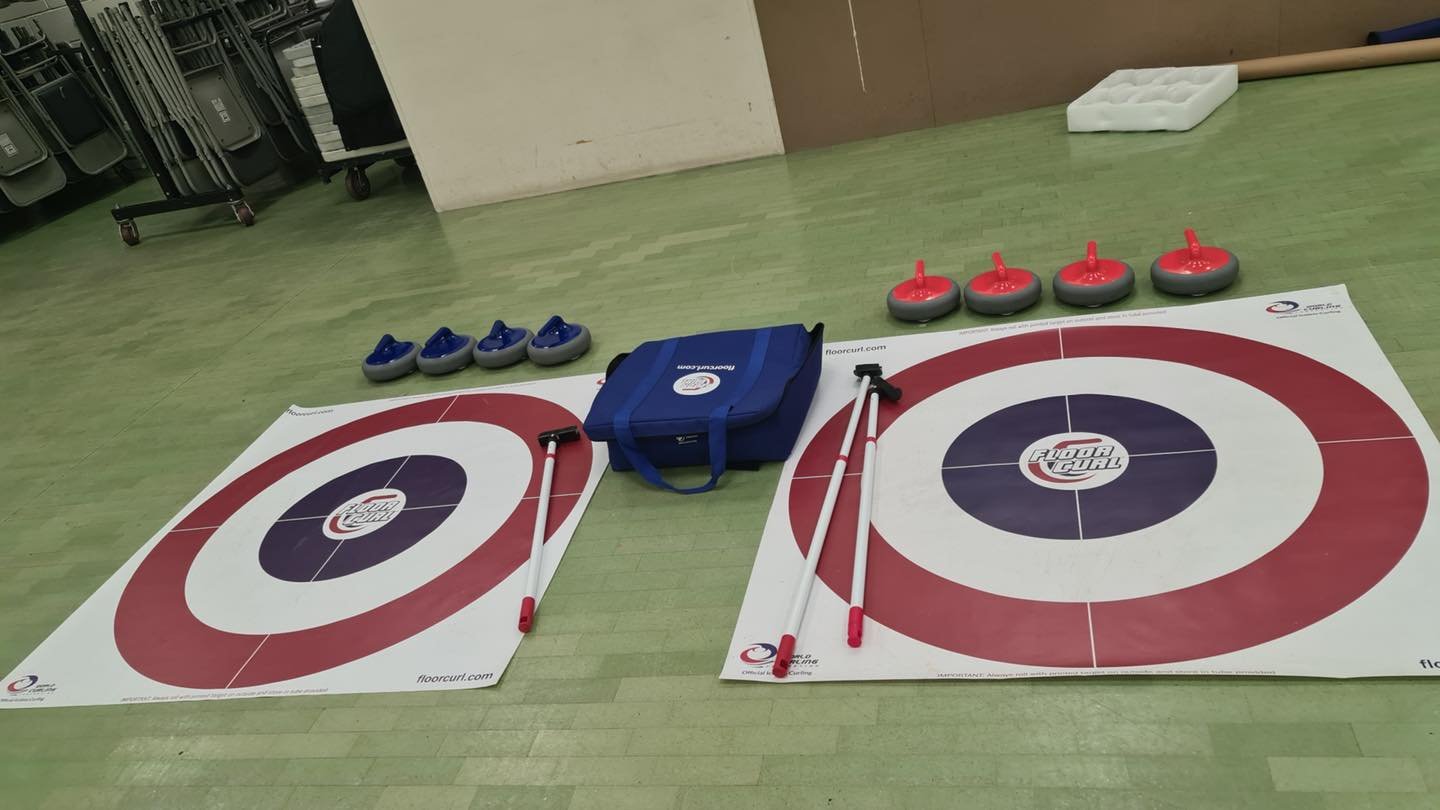 Last week we had a fantastic curling session with the amazing young ladies at Highfield 🥌✨
Lots of laughs, learning, and great energy all around &mdash; can&rsquo;t wait for the next one!

#curling #sports #highfieldkeighley #highfieldcommunitycentr