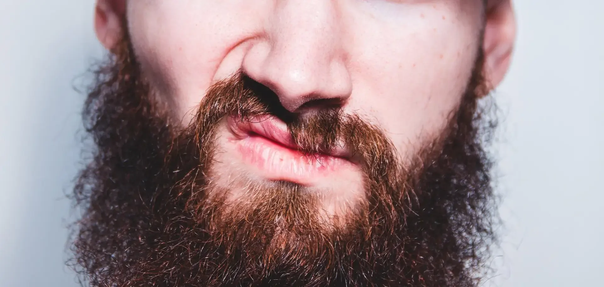 Barba Dura: Como Deixar os Pelos Mais Macios