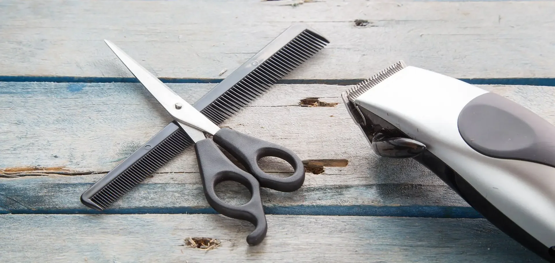 Máquina ou Tesoura: Qual é Melhor Para Aparar a Barba?