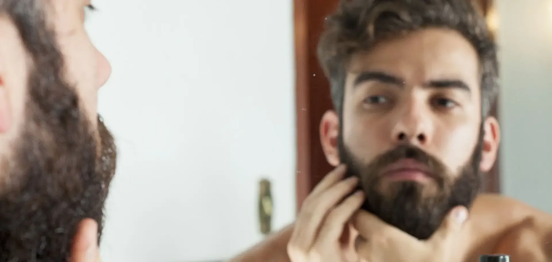 Vantagens do esfoliante para o rosto de um barbudo