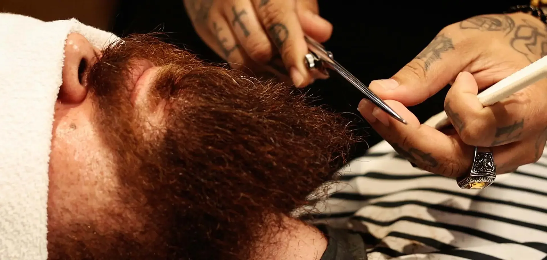 Aparando uma Barba Ruiva no Estilo Bandholz