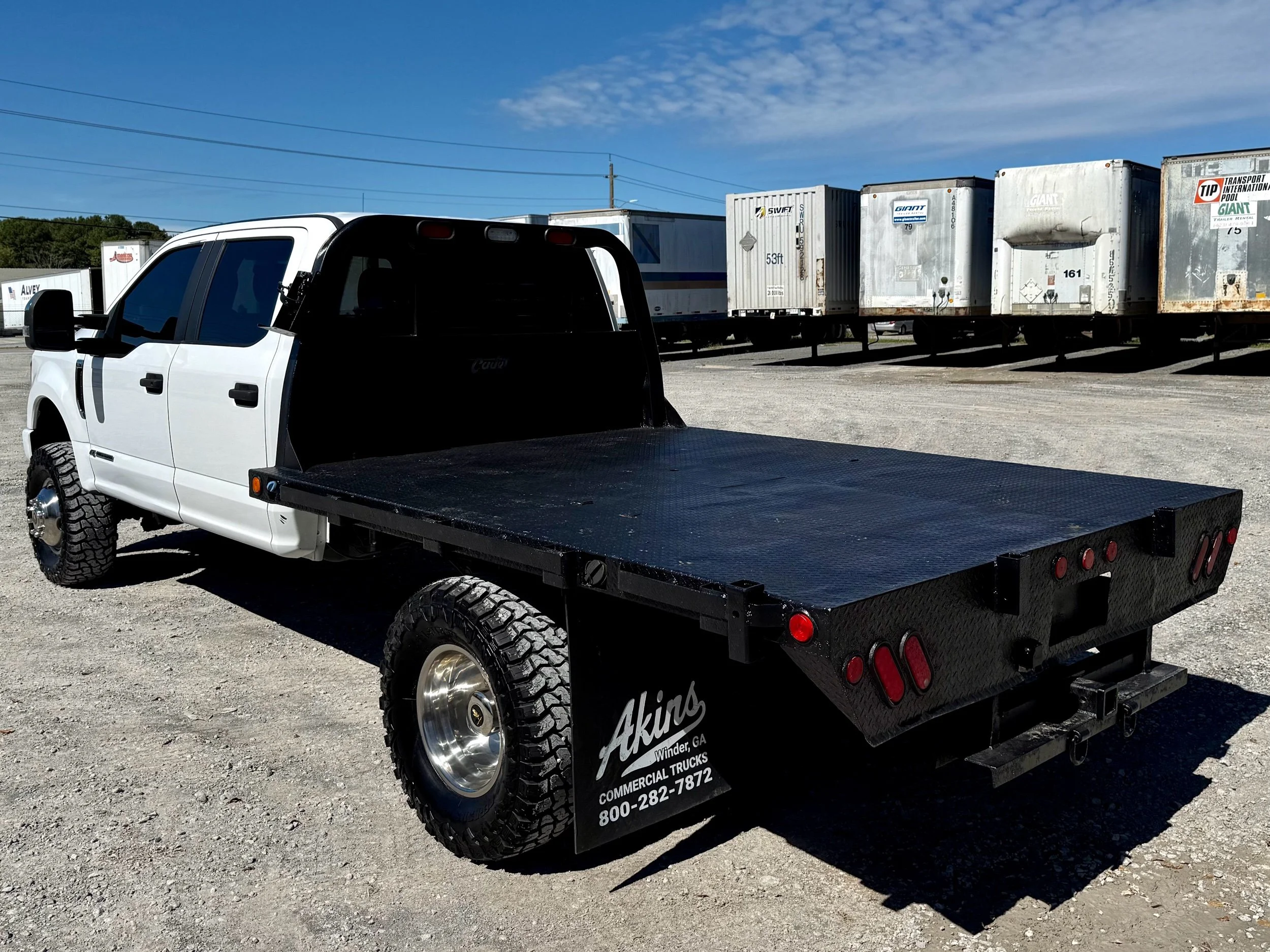 2019 Ford F-350 Super Duty Chassis Cab XL - Photo 4