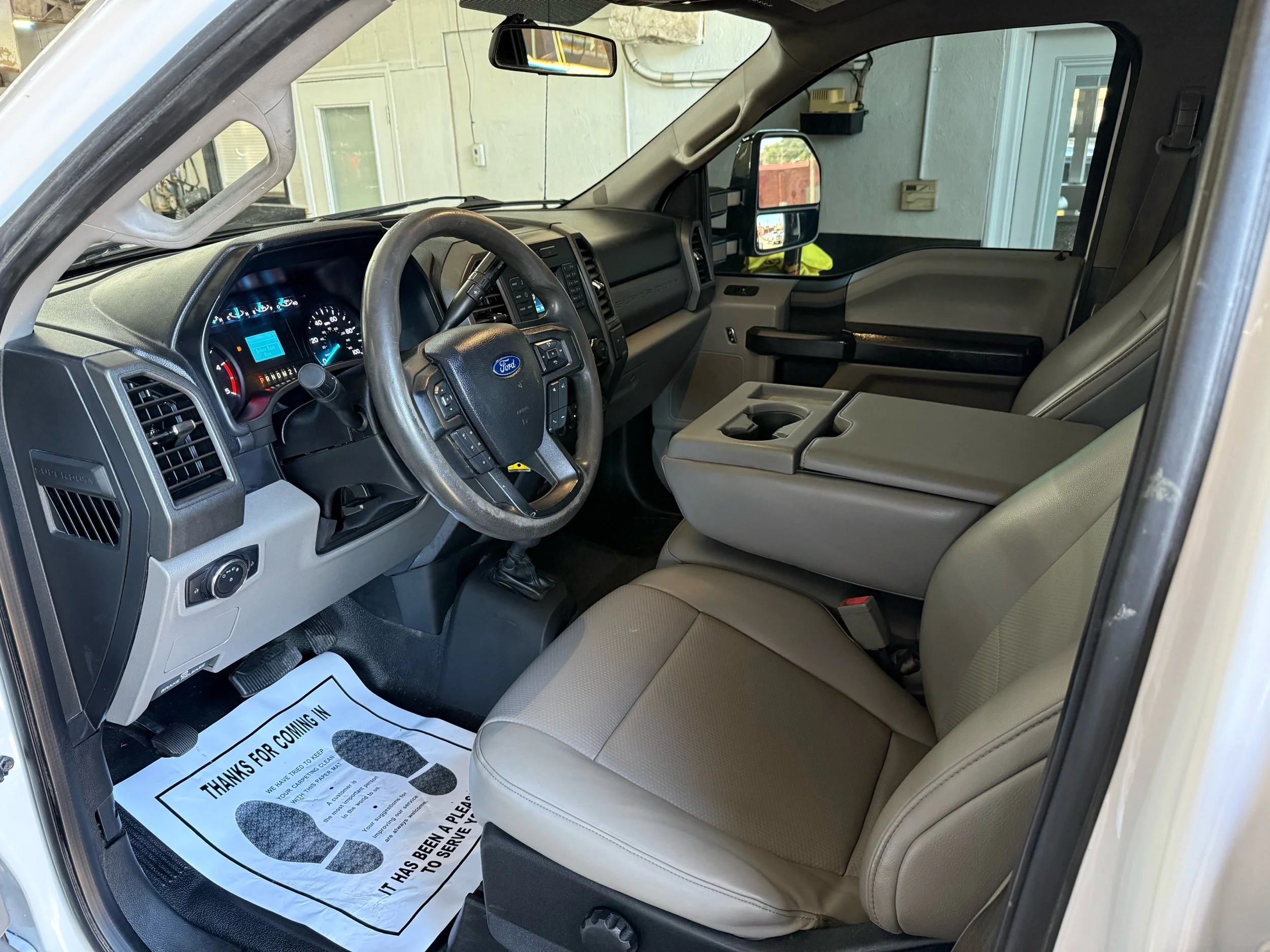 2019 Ford F-350 Super Duty Chassis Cab XL - Photo 13