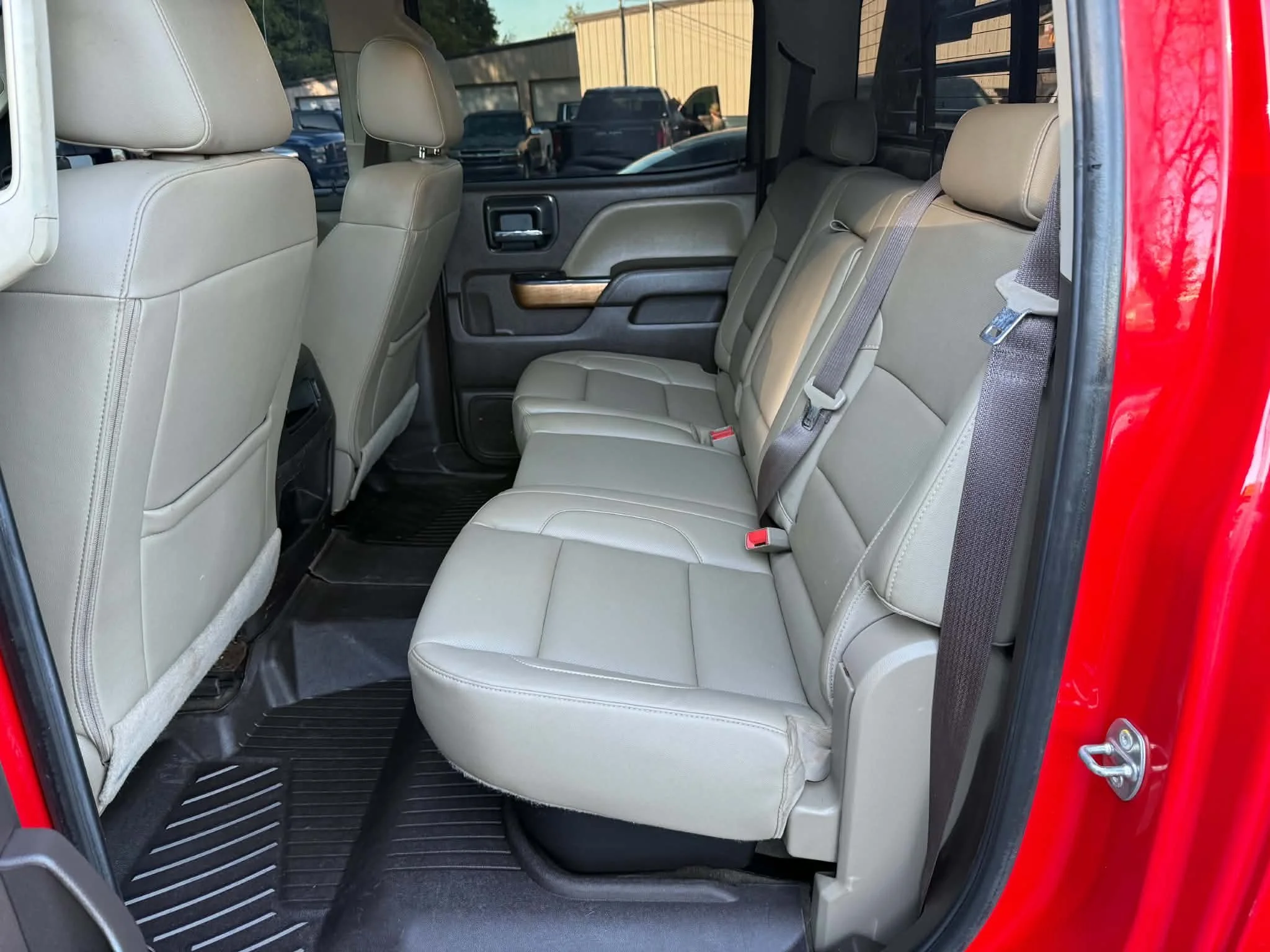 2018 Chevrolet Silverado 3500HD LTZ - Photo 9