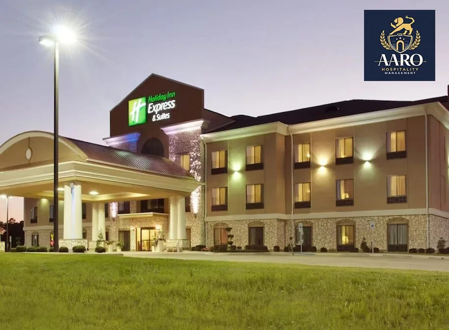 Holiday Inn Express & Suites Center, TX