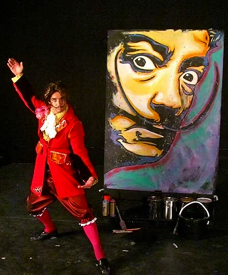 Salvador Dalí paint show 