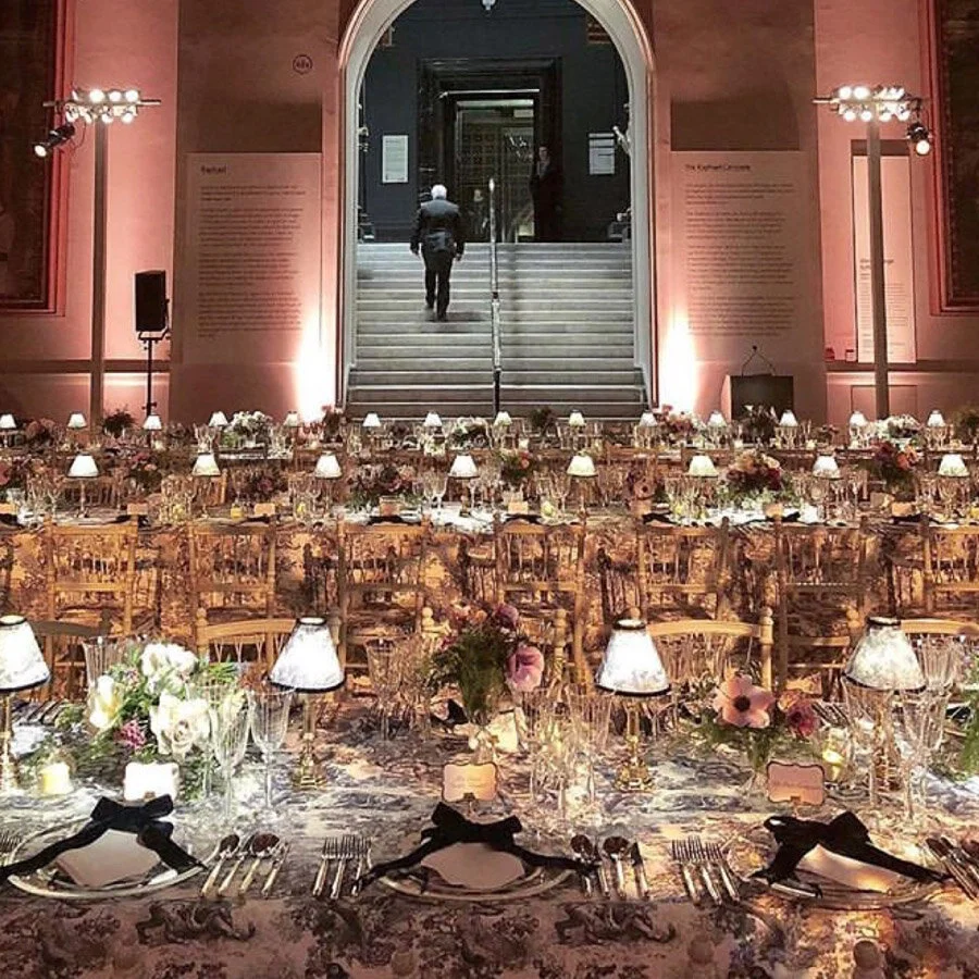 Custom_table_linen.jpg