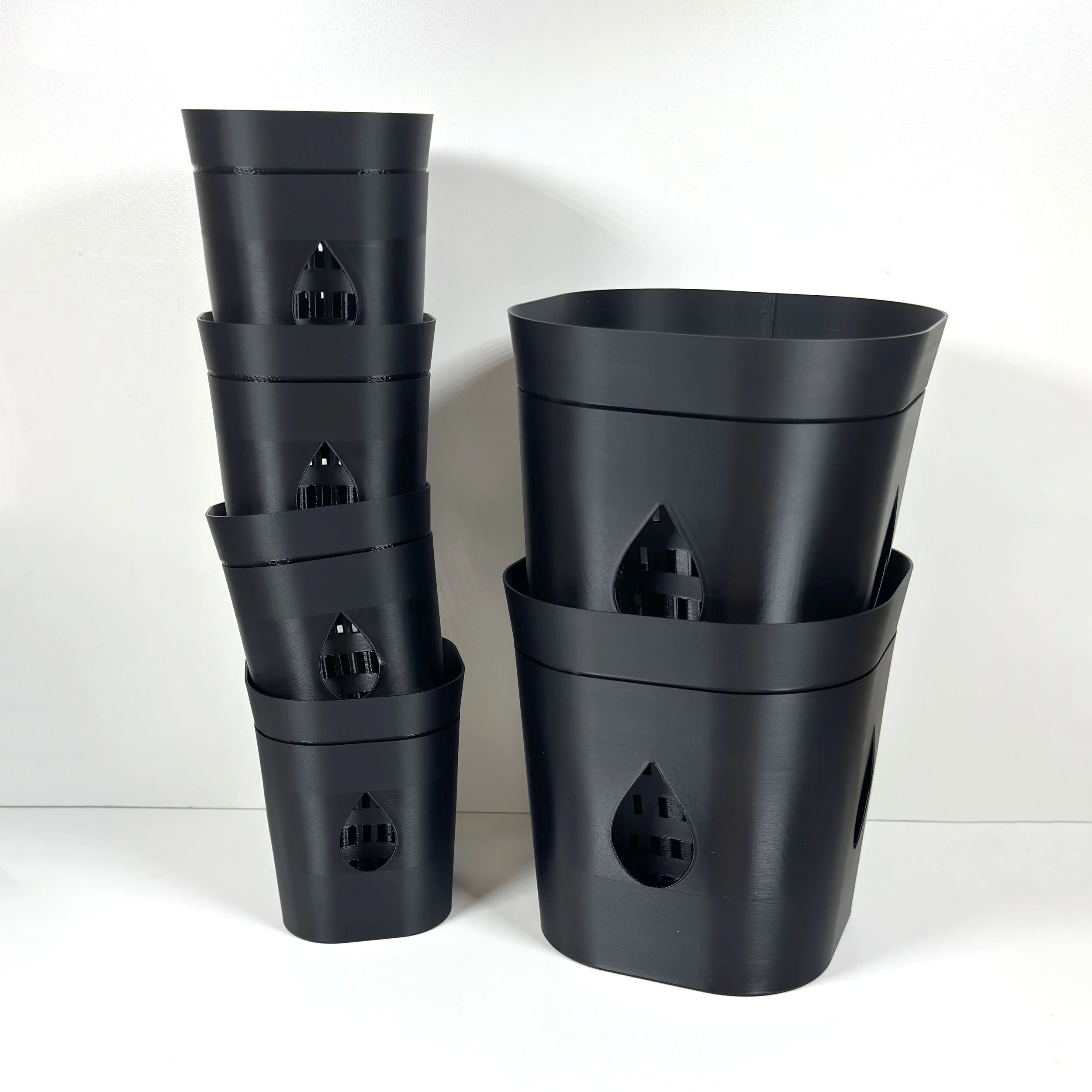 6 planter black set.jpg