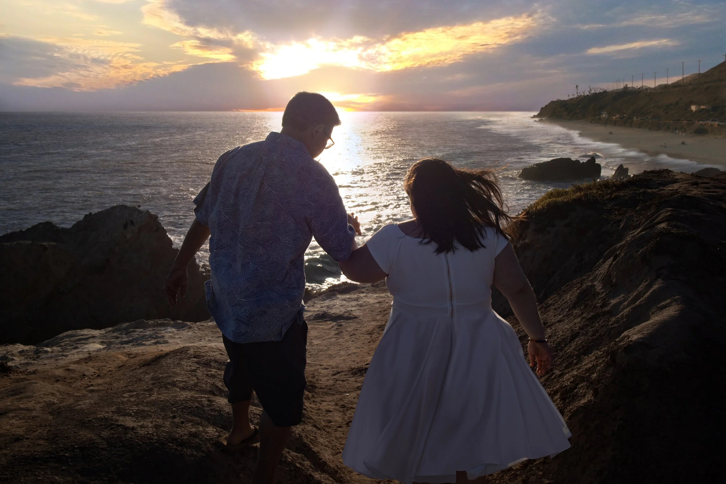 SA_engagement_photo_Sunset_LessPink.jpg