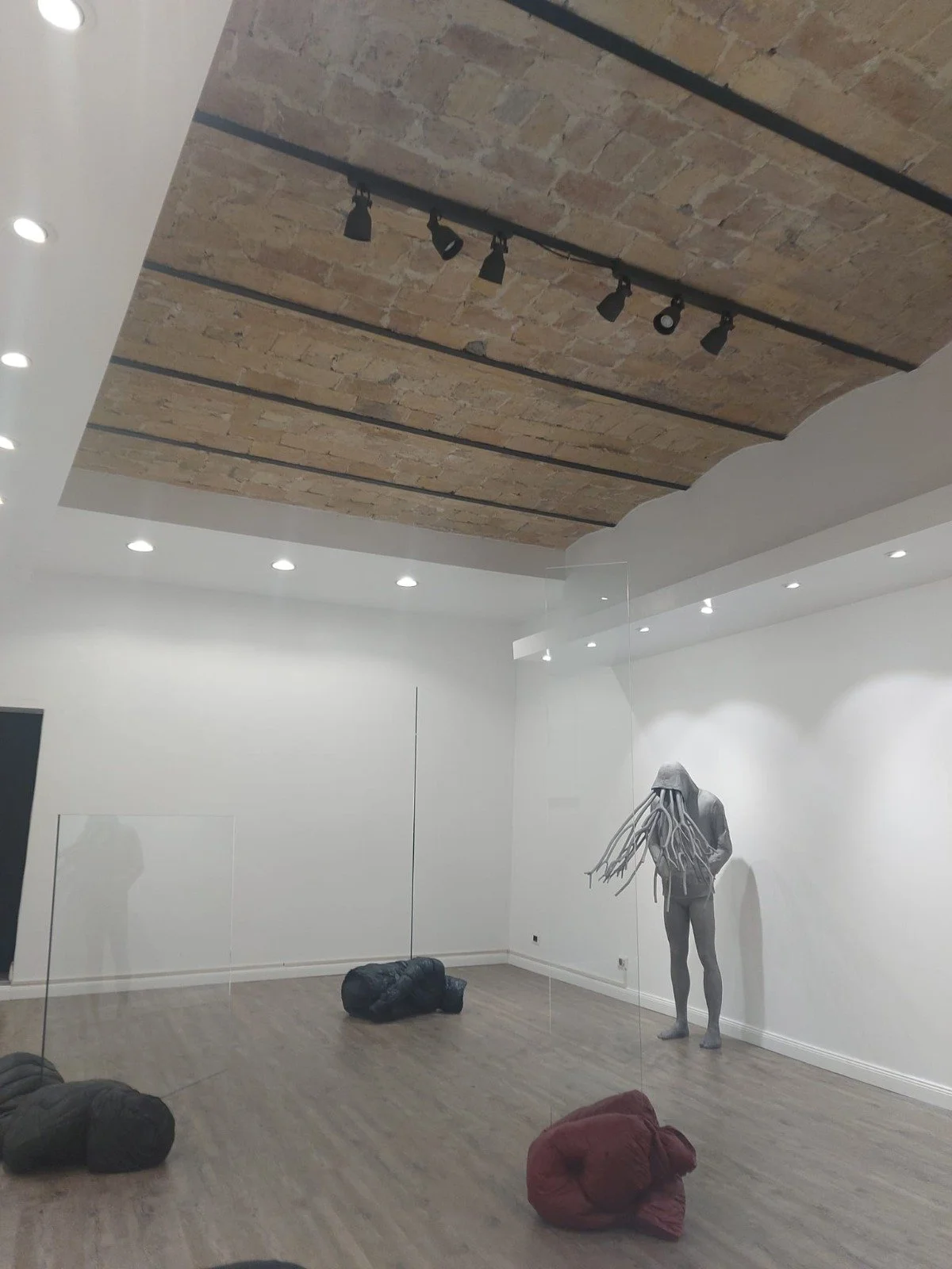 eff725f0-cd24-4262-ba04-82568f7222f1.jfif