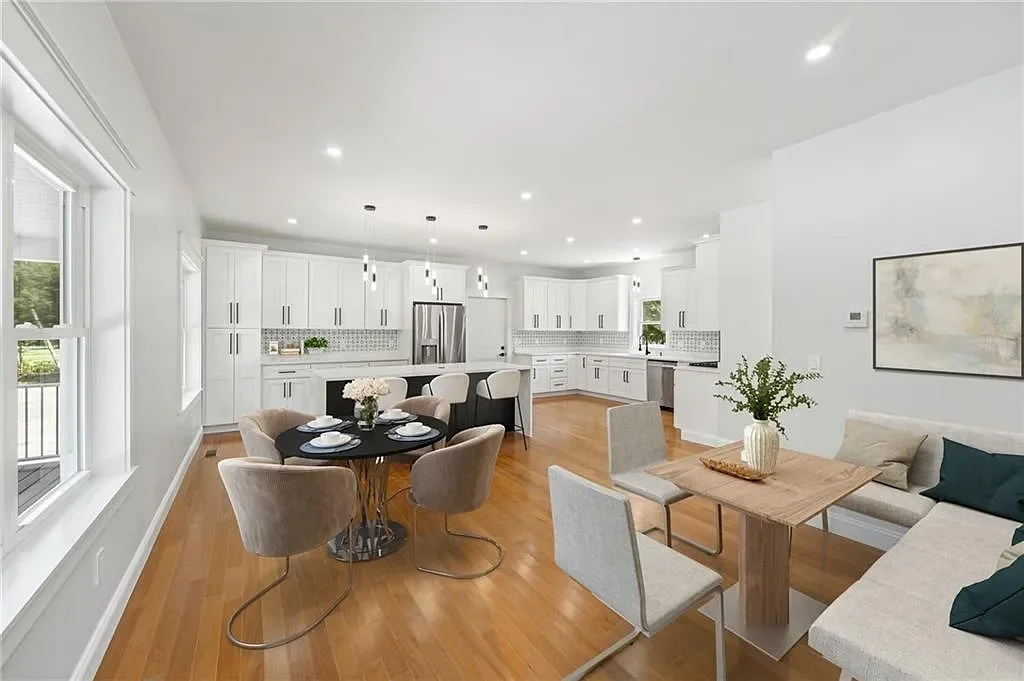 old snake kitchen.webp