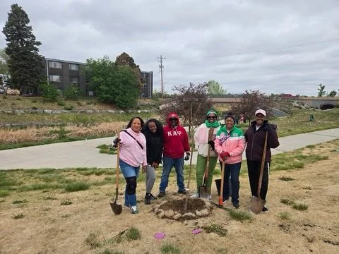 Service that takes root. In celebration of Arbor Day last week, Alpha Kappa Alpha Sorority, Incorporated&reg; &ndash; Mu Omega Omega Chapter partnered with the City of Aurora to plant trees at Montview Park. With 26 members in action, we planted 21 t