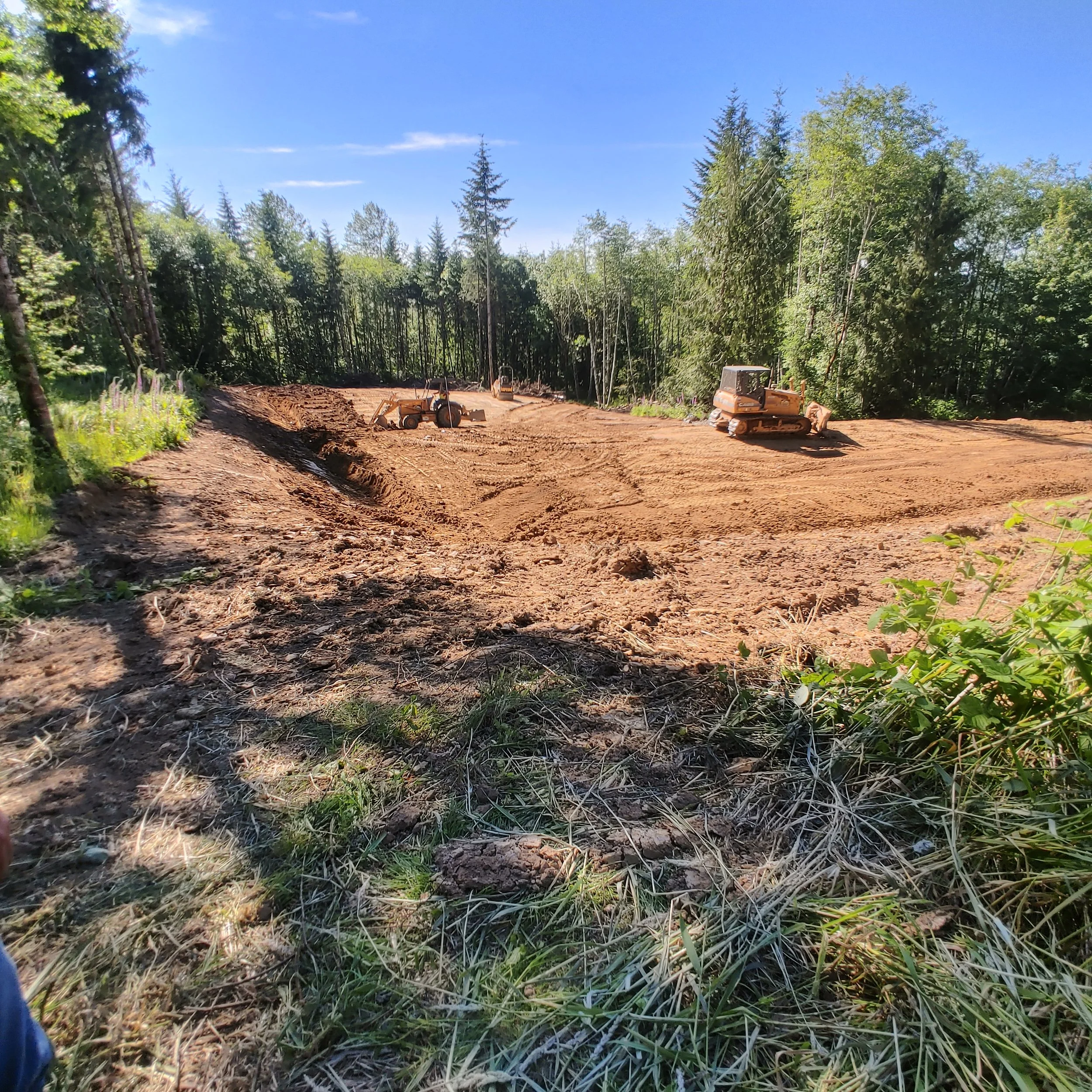 Cut and Fill Excavation: How Contractors Prepare a Building Site